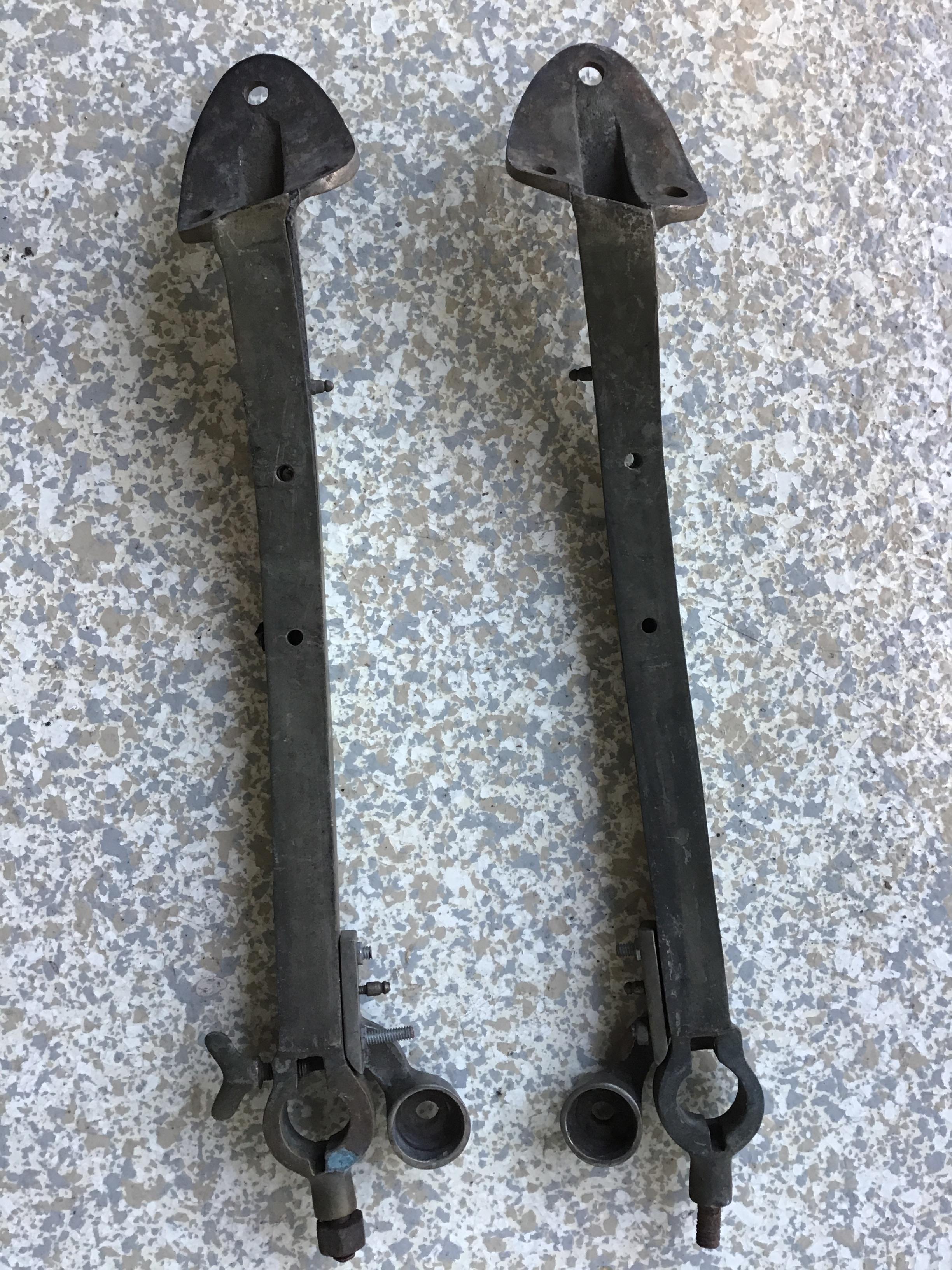 VINTAGE WINDSCREEN SUPPORTS