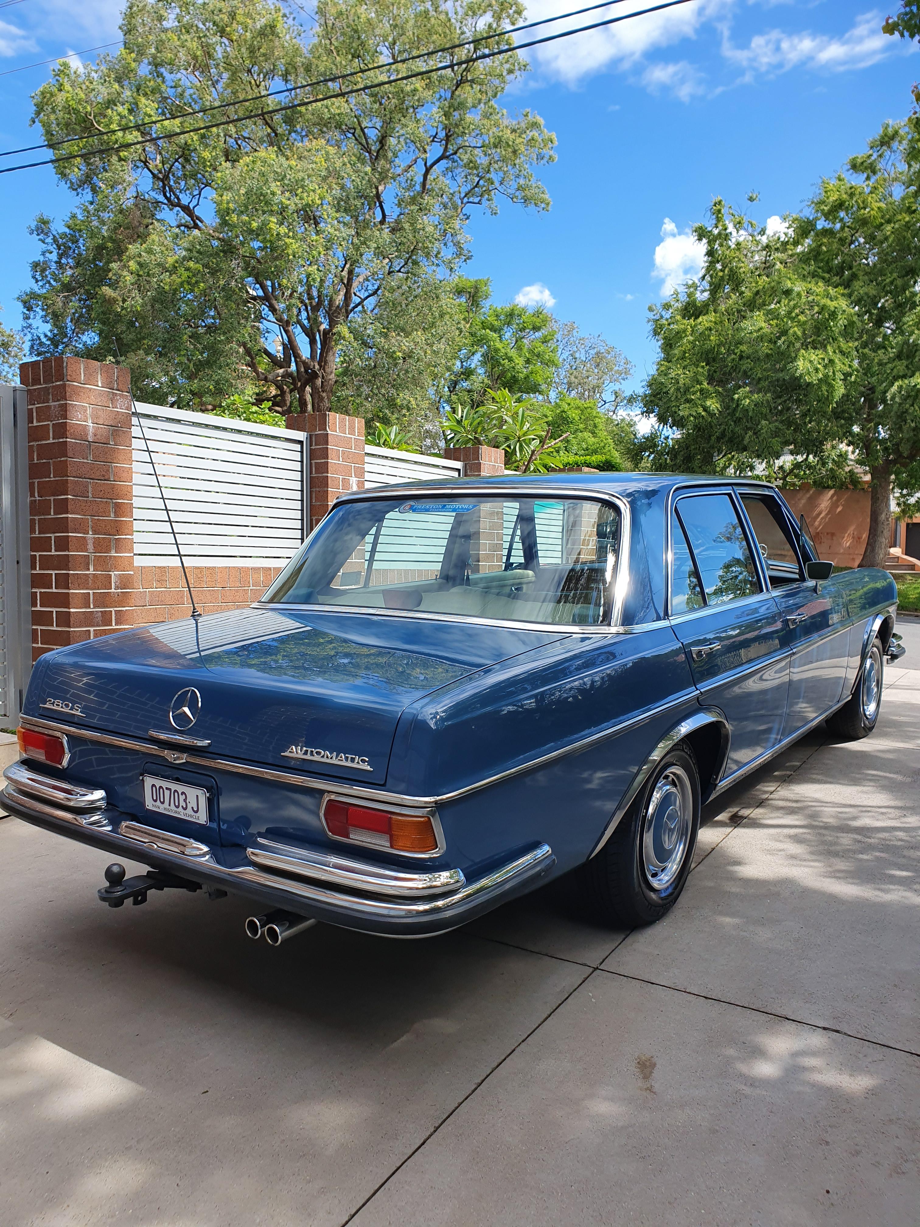 1971 MERCEDES-BENZ 280 S 4 SP MANUAL 4D SEDAN