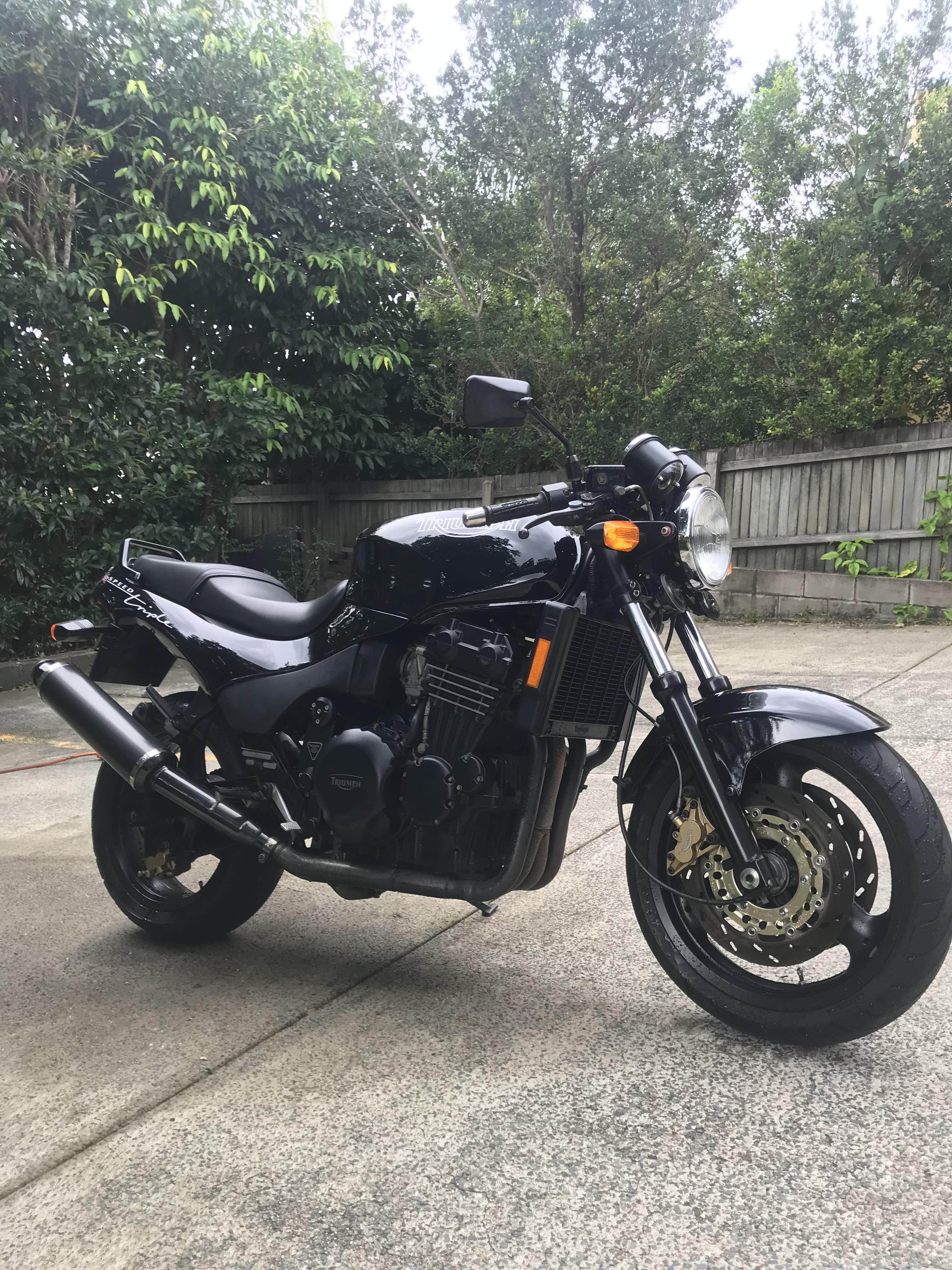 1996 TRIUMPH SPEED TRIPLE 900 ROAD