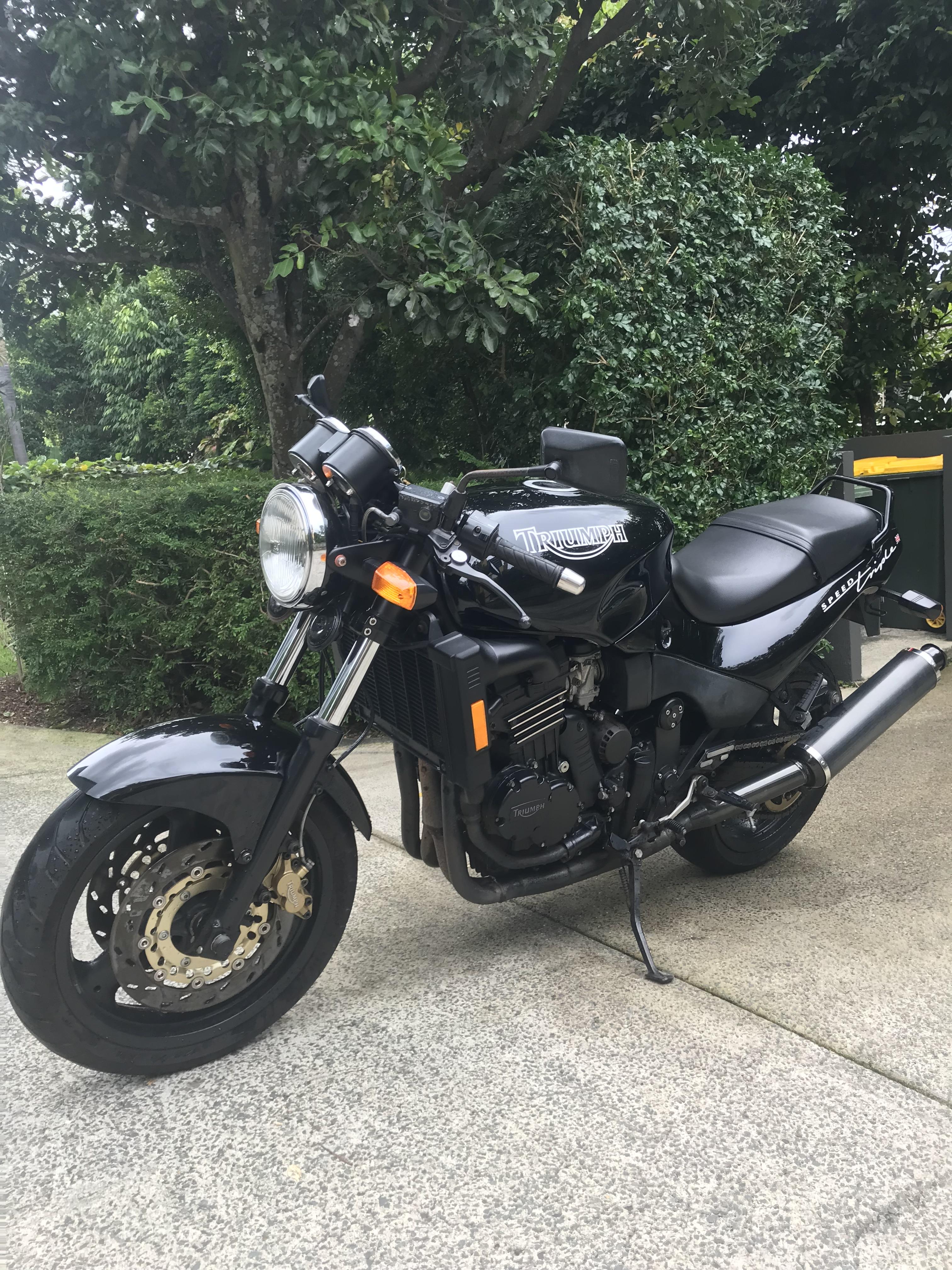 1996 TRIUMPH SPEED TRIPLE 900 ROAD