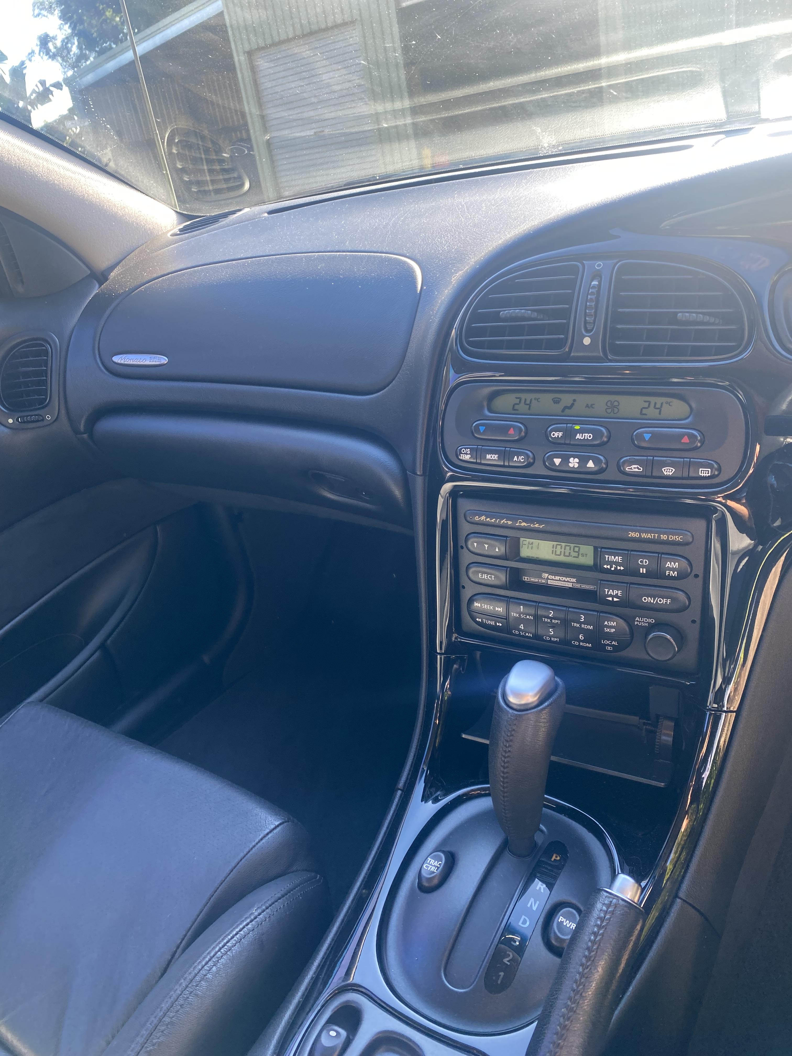 2002 HOLDEN MONARO V2 CV8 4 SP AUTOMATIC 2D COUPE
