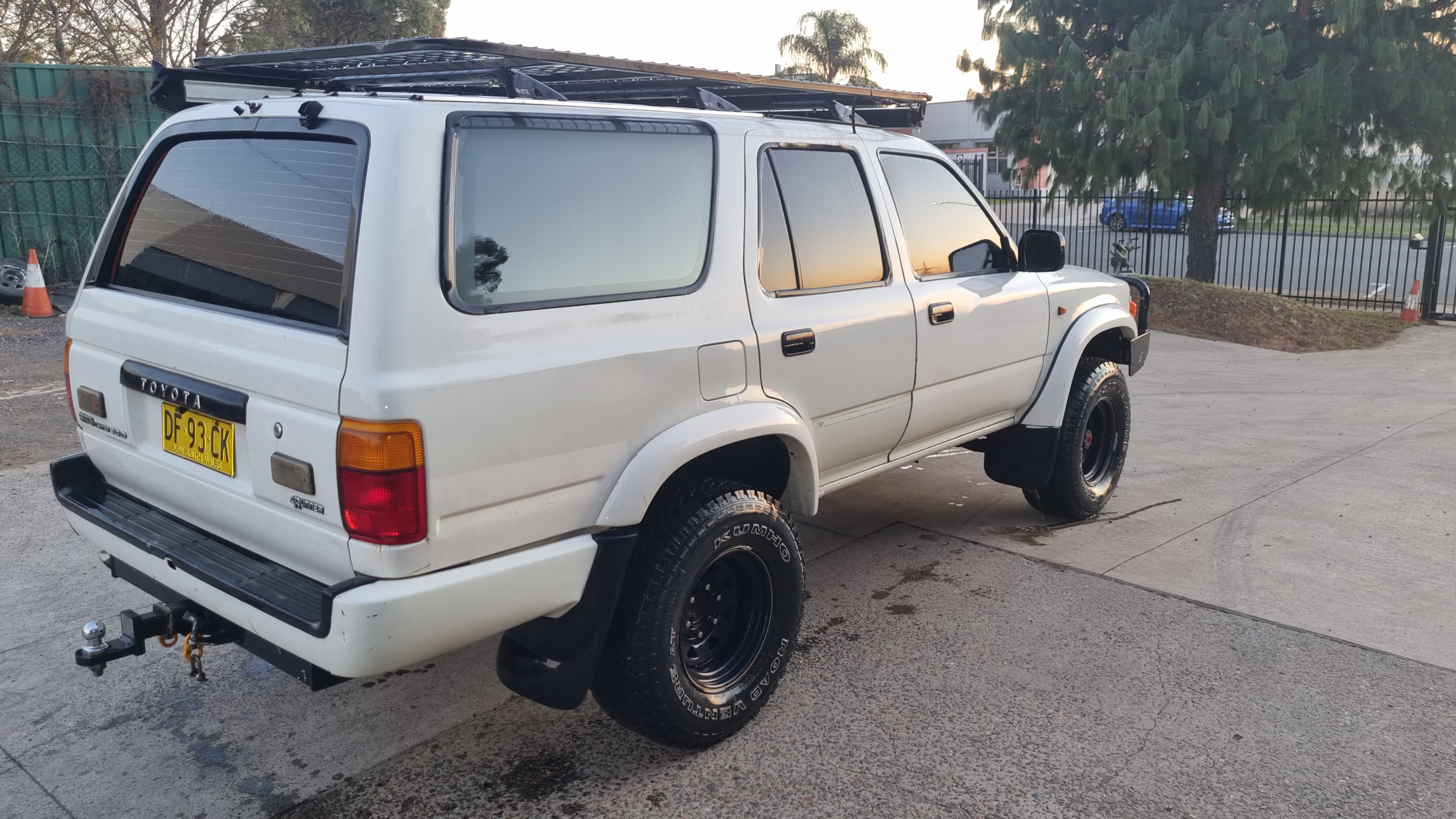 1990 TOYOTA 4 RUNNER SR5 5 SP MANUAL WAGON 