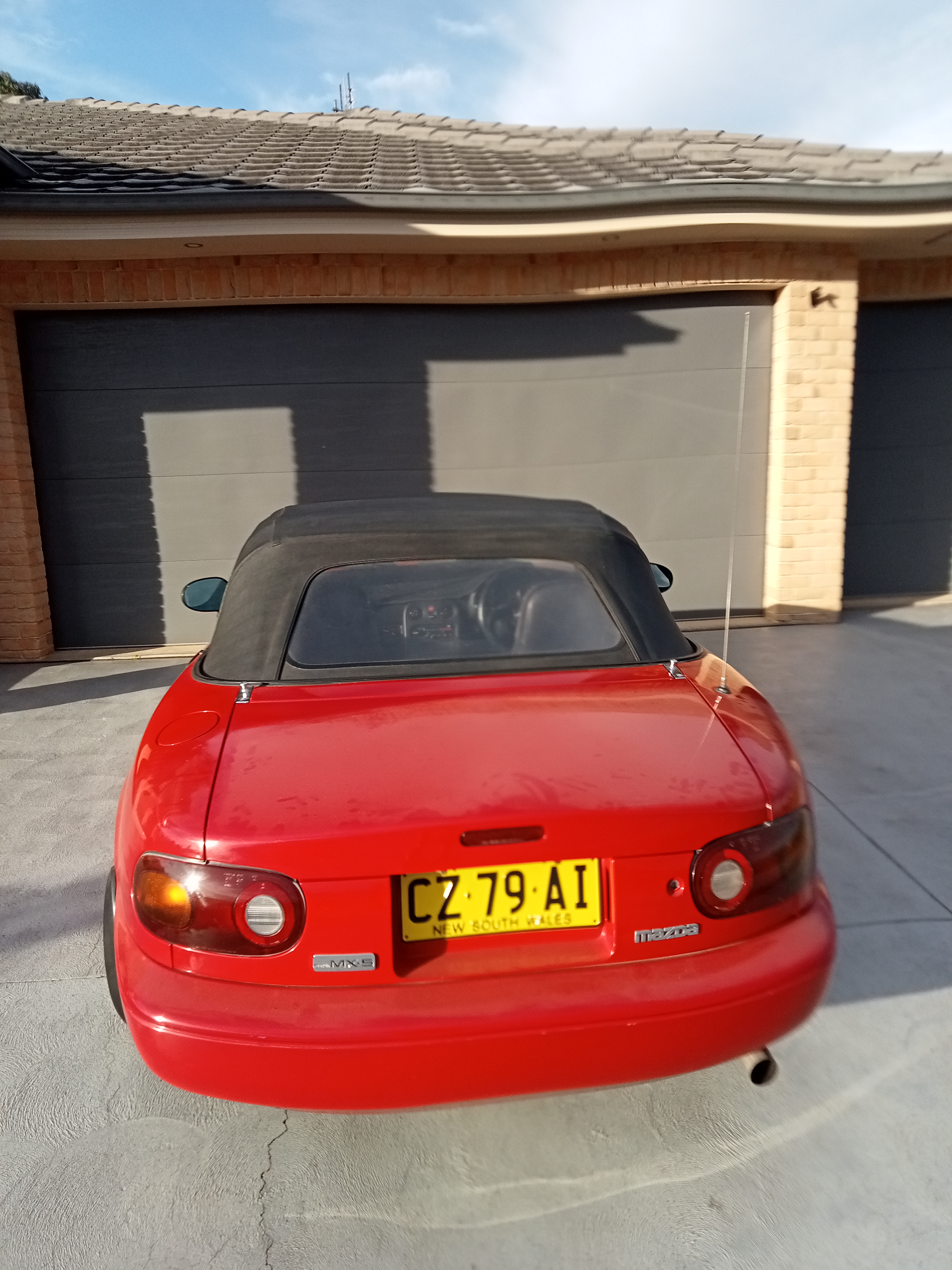 1991 MAZDA MX-5 5 SP MANUAL 2D CONVERTIBLE
