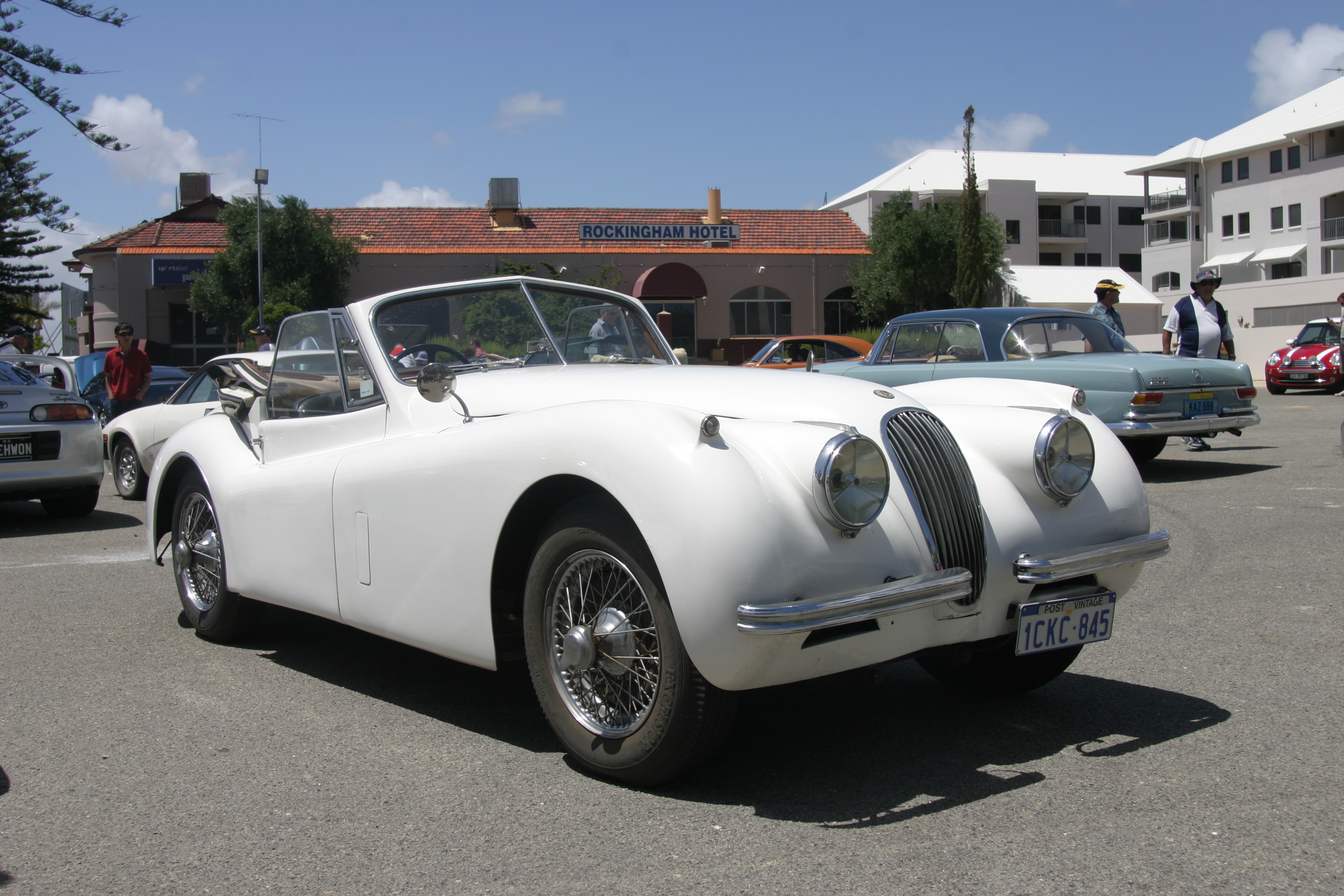 1954 JAGUAR XK120 DHC CONVERTIBLE