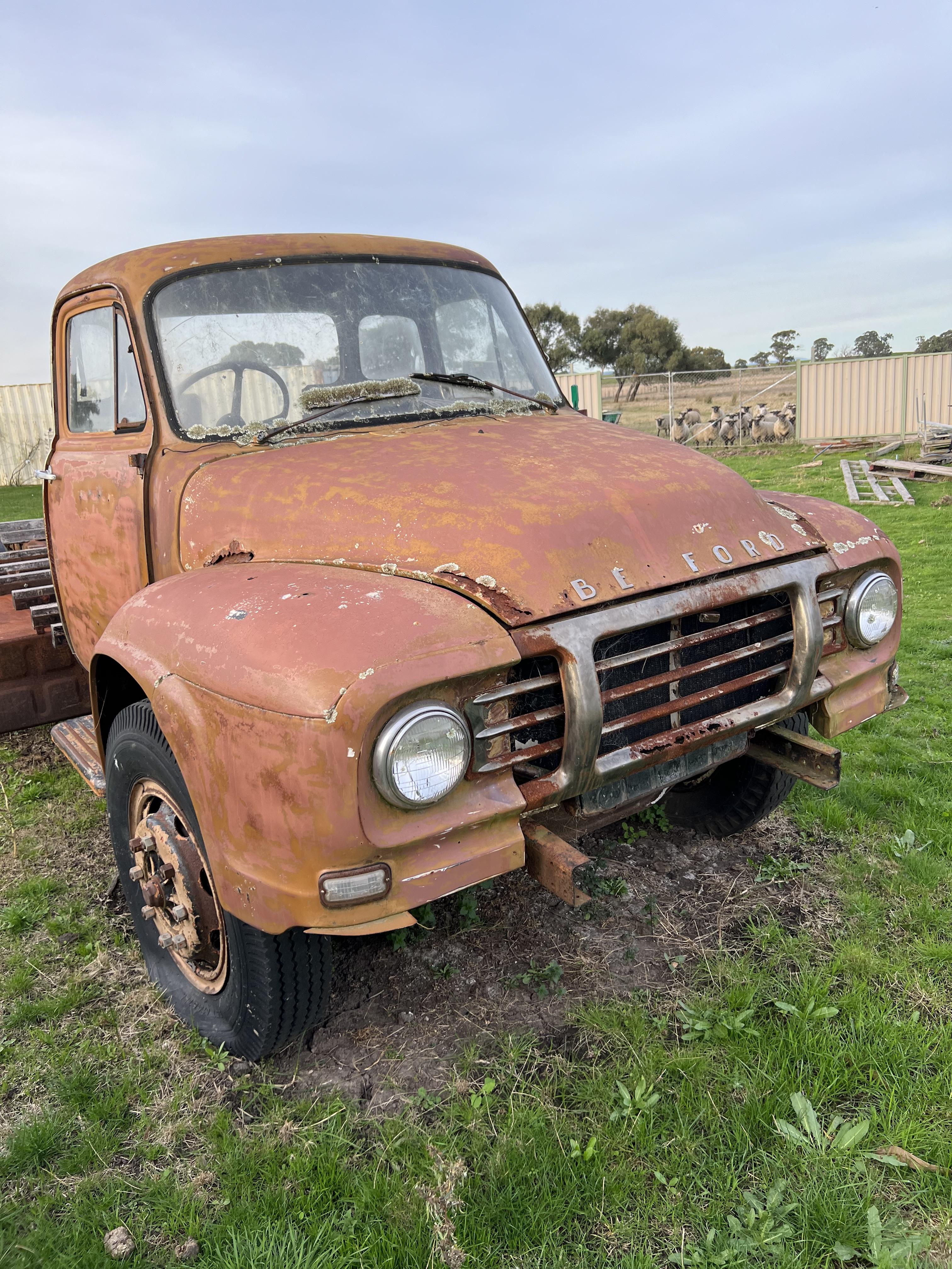 1968 BEDFORD 4 SP MANUAL TRUCK