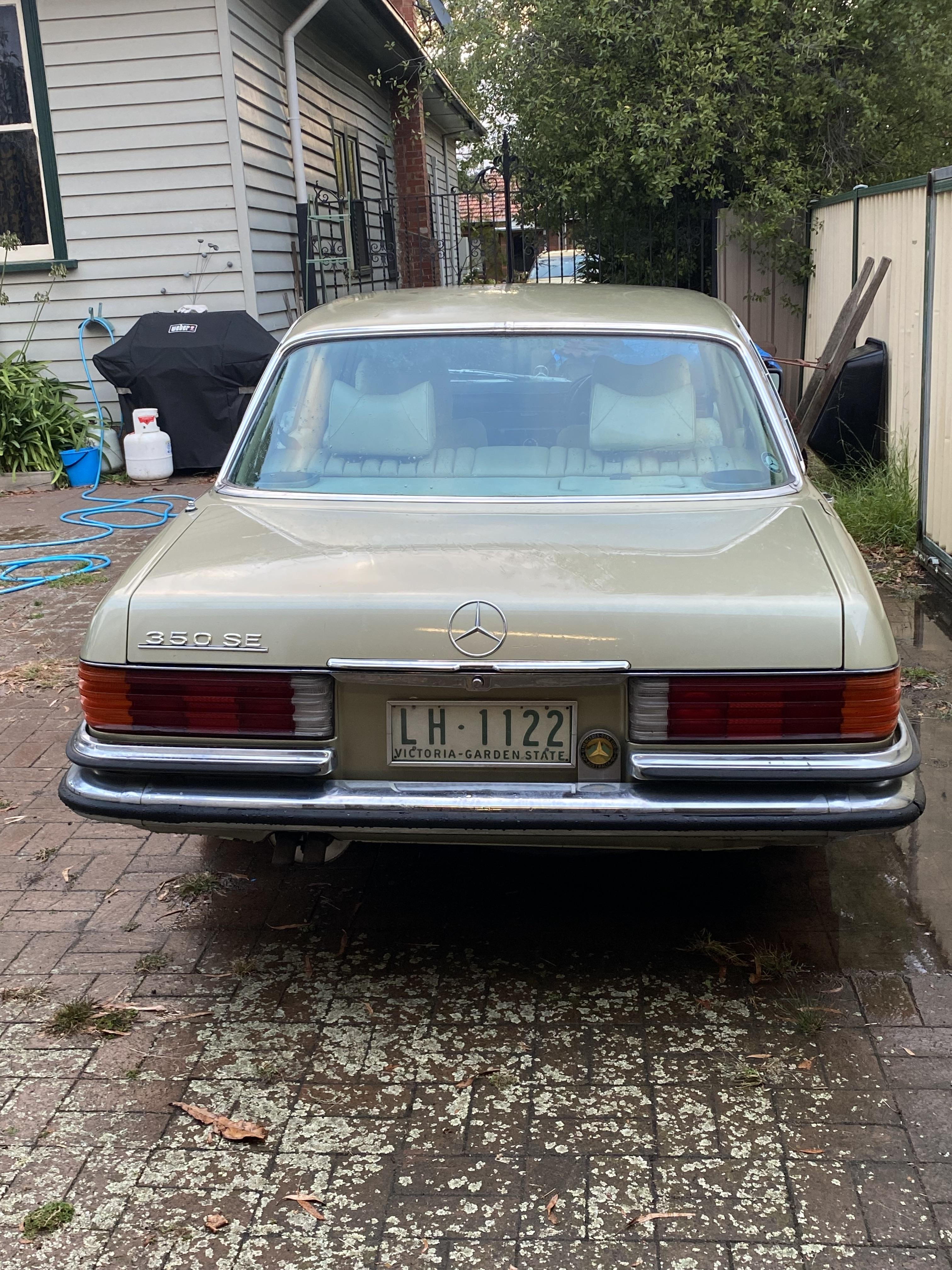 1979 MERCEDES-BENZ 350 SE SEDAN