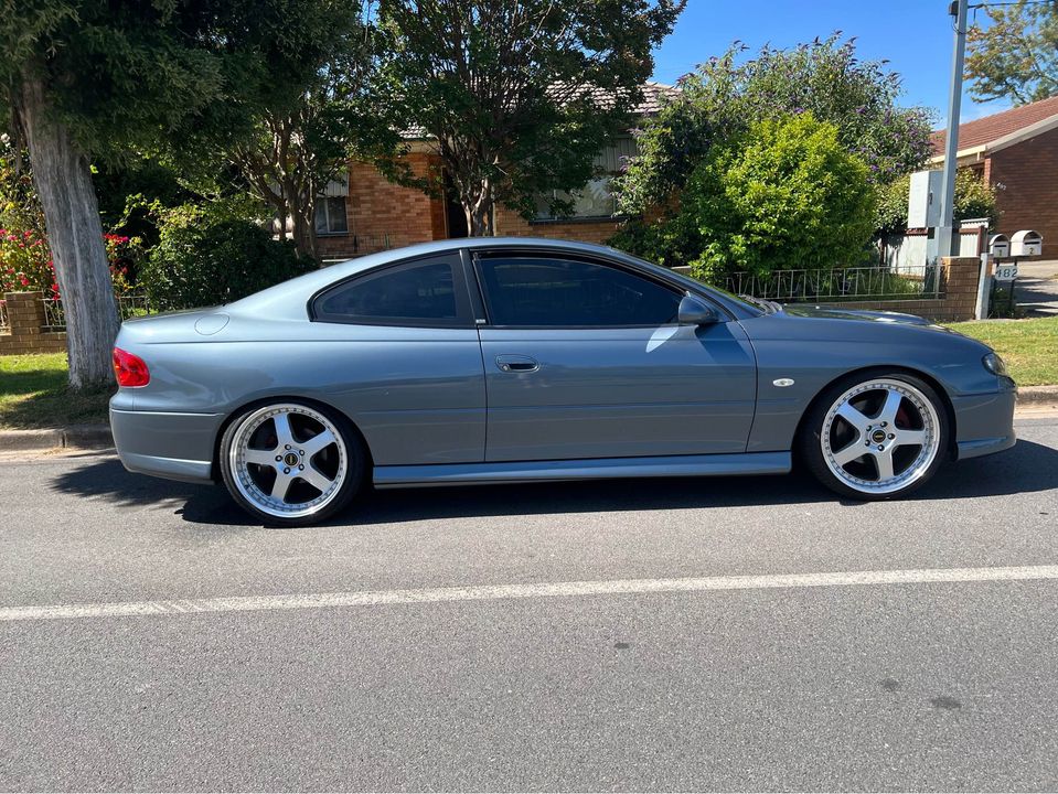 2005 HOLDEN MONARO VZ CV8-Z COUPE