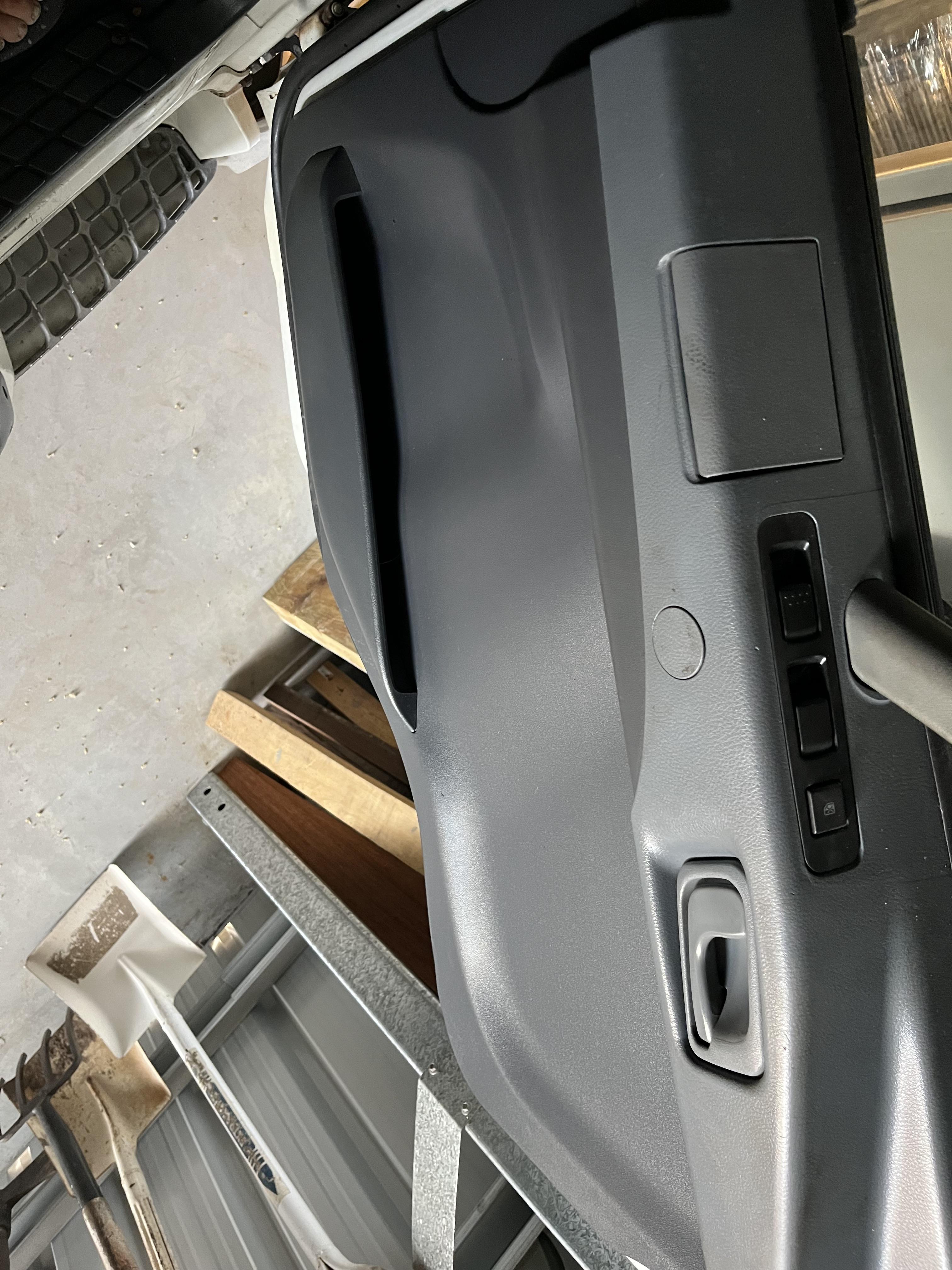 2010 MITSUBISHI FUSO FK 600 PANTECH