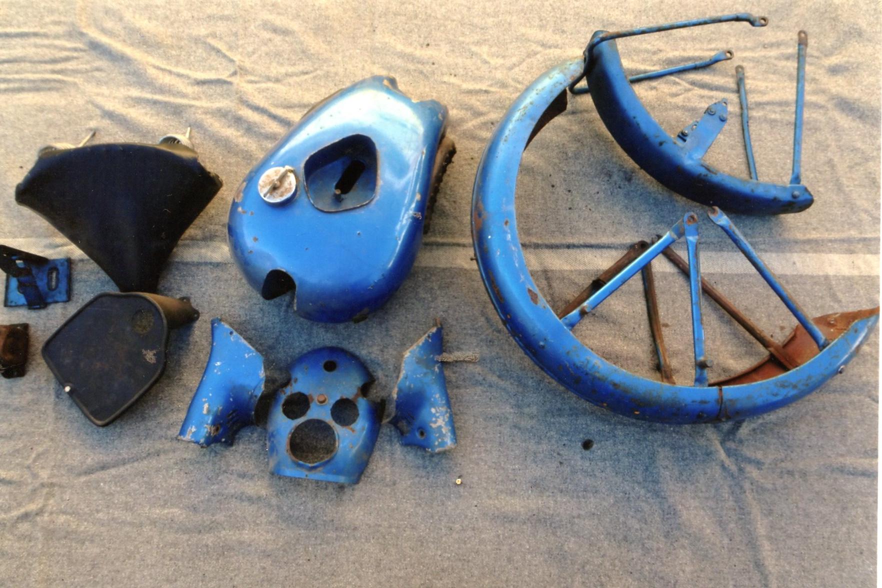TRIUMPH 1949 SPEEDTWIN USED PARTS