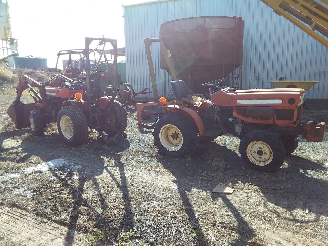 Yanmar 186D Tractors x 2