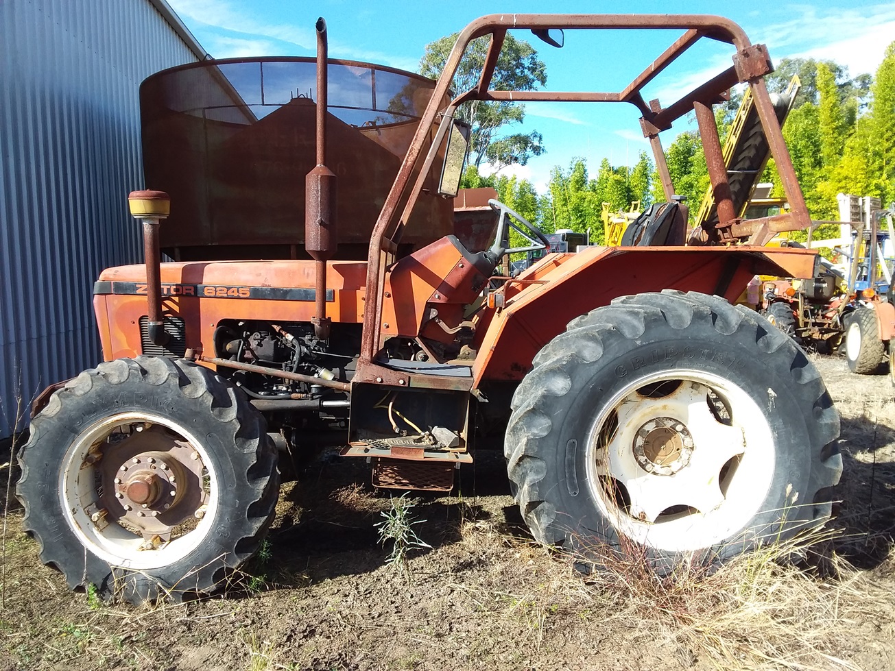 ZETOR 6245 TRACTOR