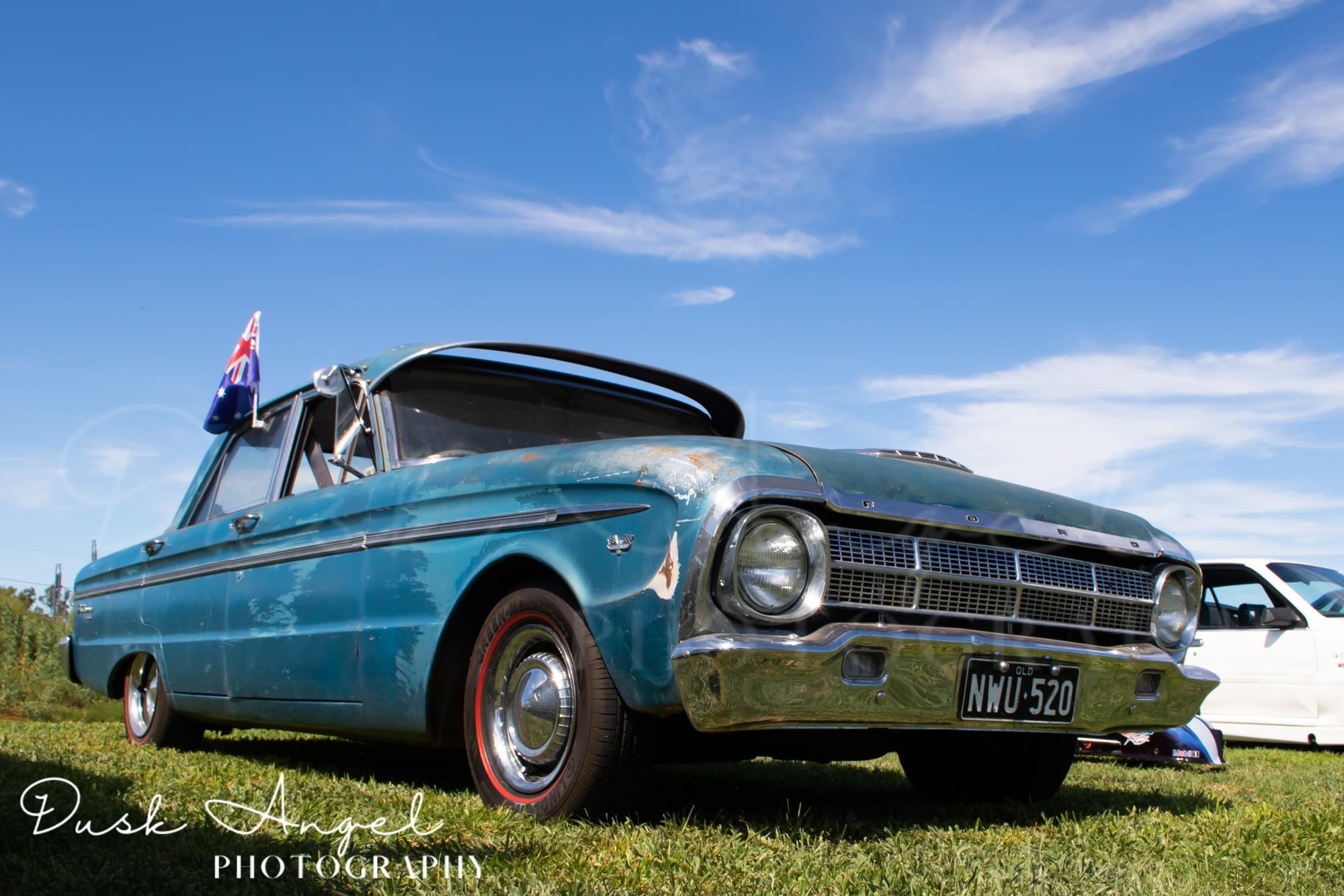 1964 FORD FALCON XM AUTOMATIC SEDAN