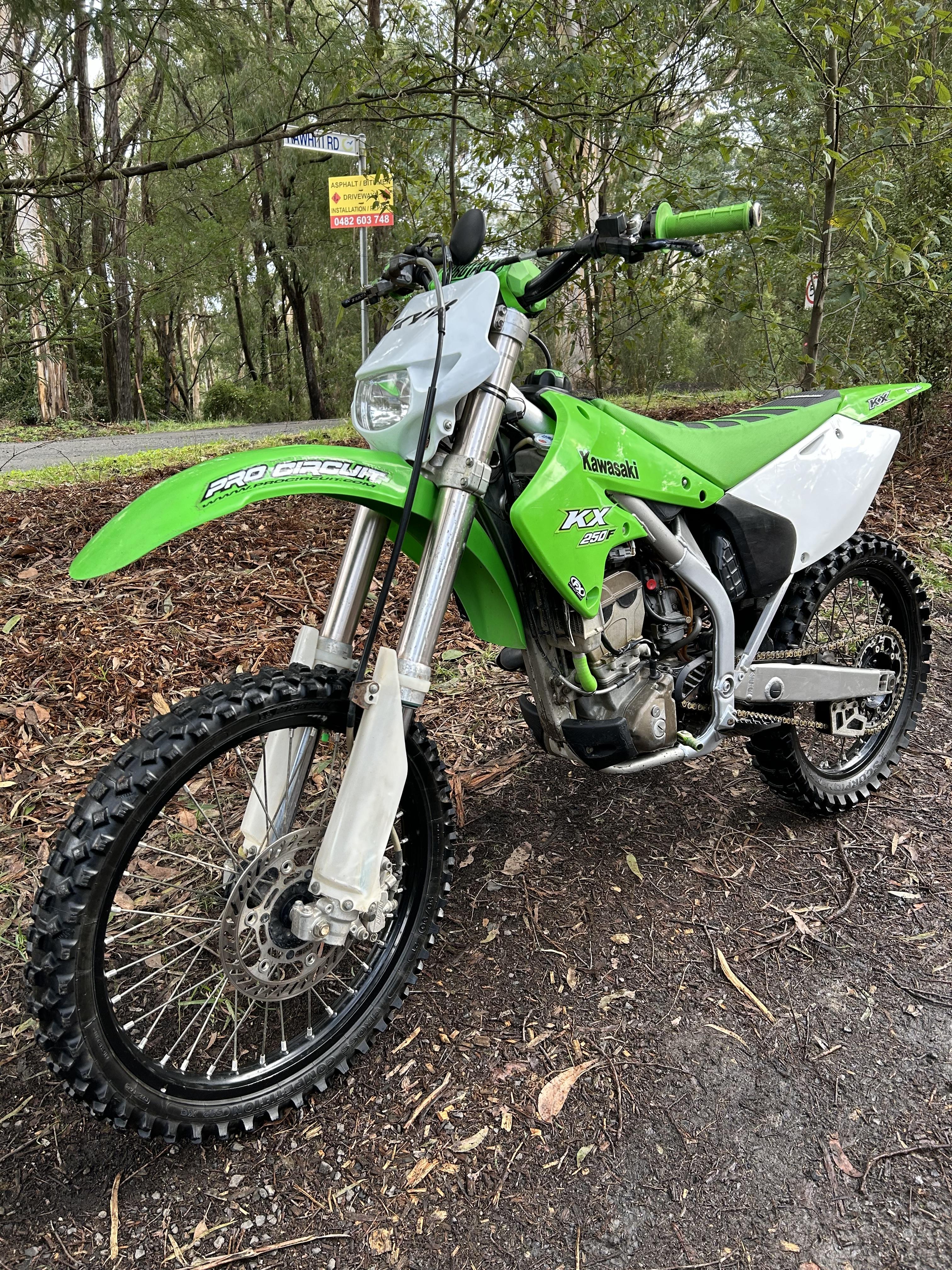 2004 KAWASAKI KX250F MOTOCROSS