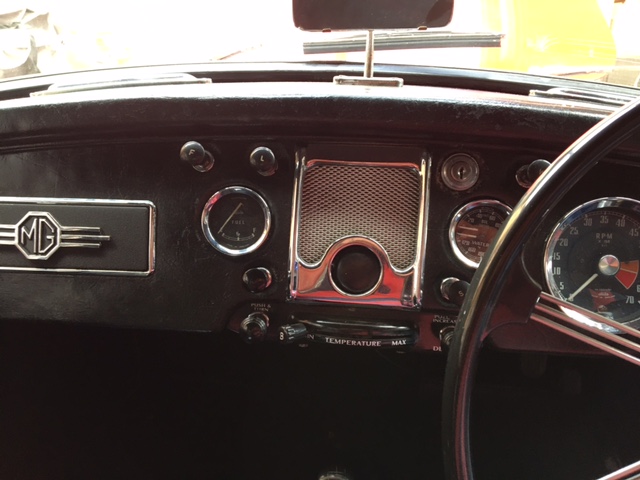 1959 MG MGA COUPE