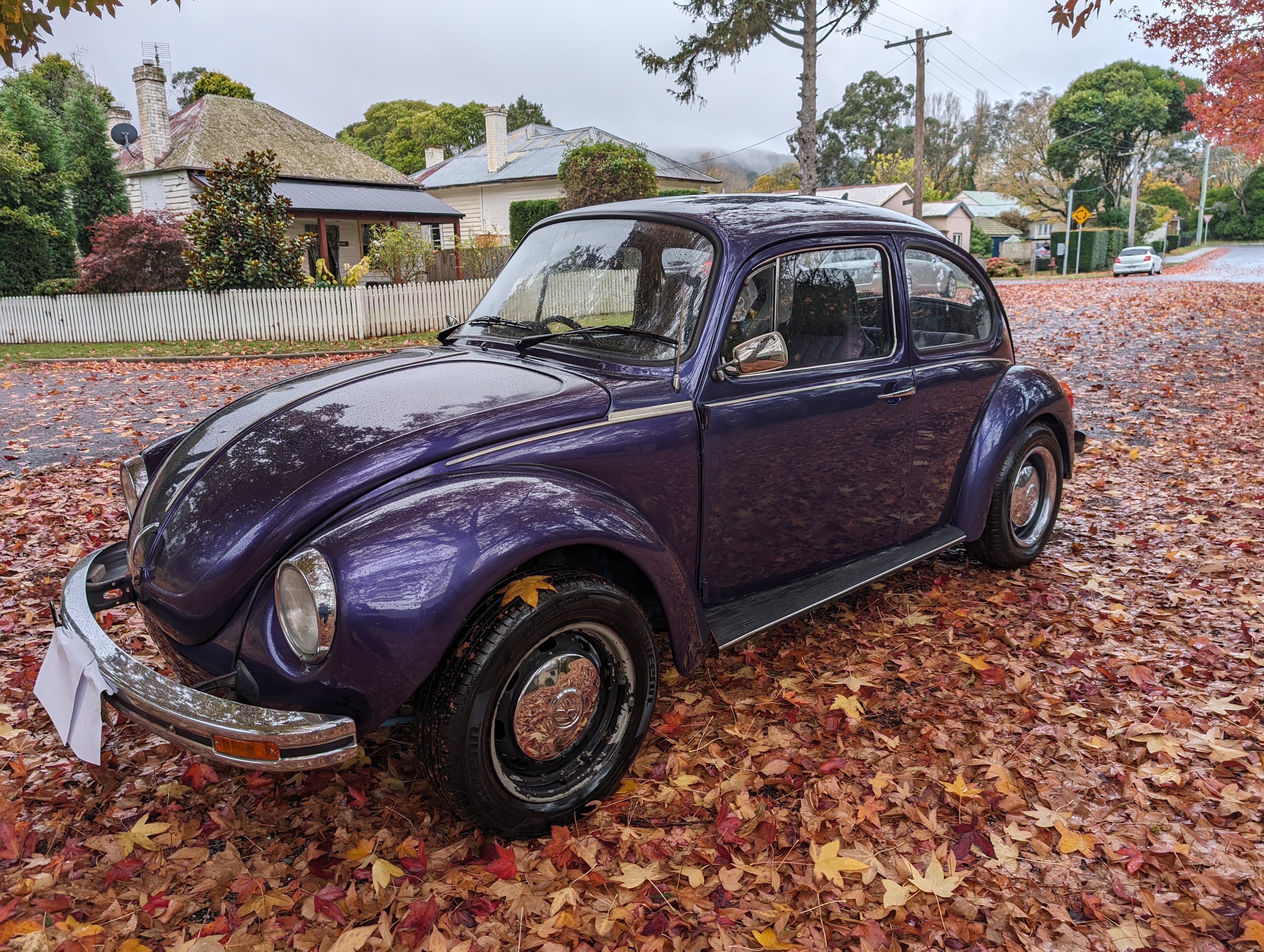 1975 VOLKSWAGEN 1600 SUPER BUG L 4 SP MANUAL 2D SEDAN
