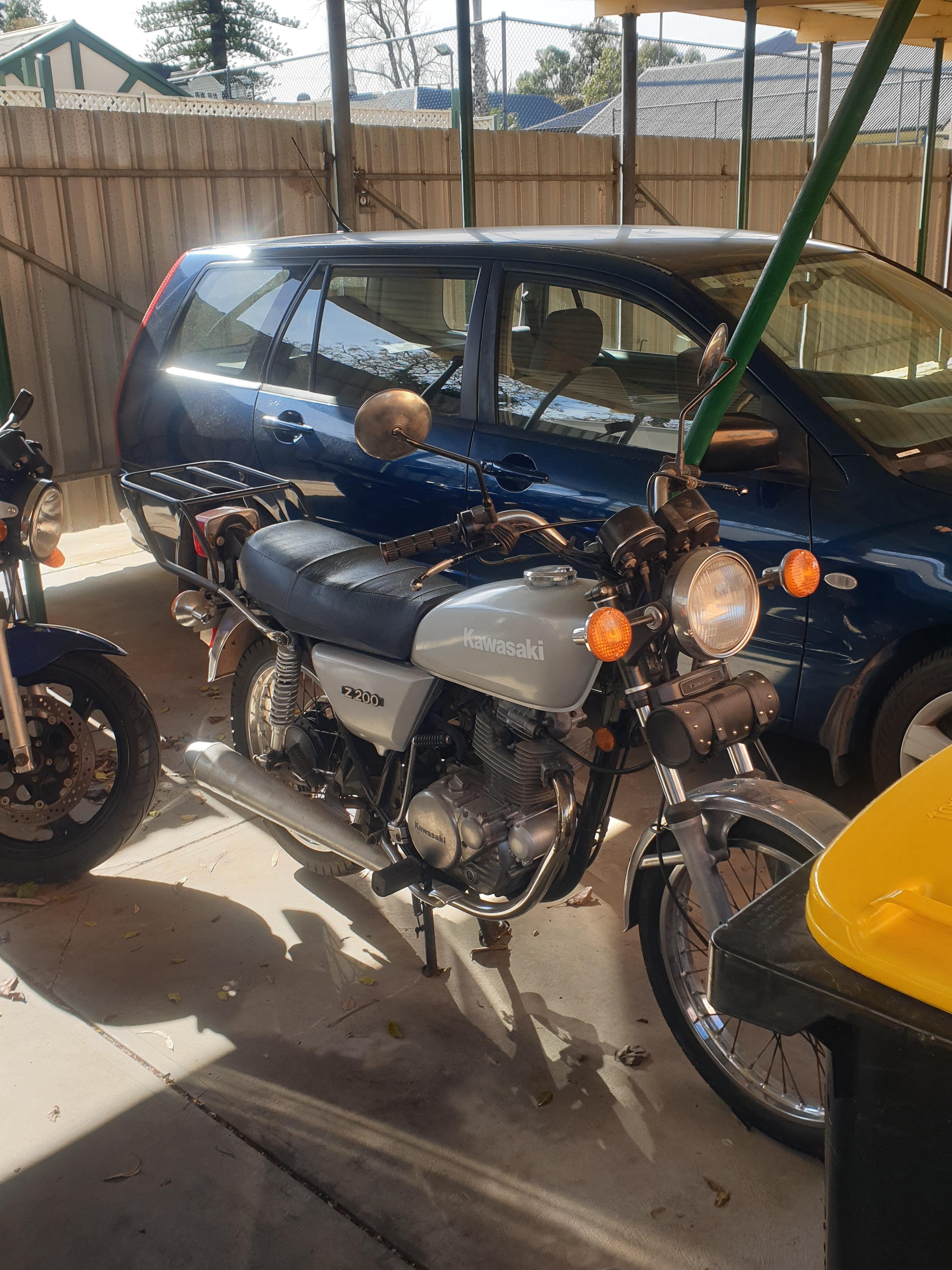 1981 KAWASAKI KZ200 ROAD