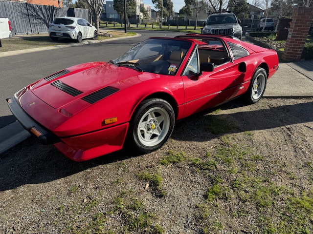 1985 FERRARI 308 GTS QUATTROVALVOLE 5 SP MANUAL COUPE 