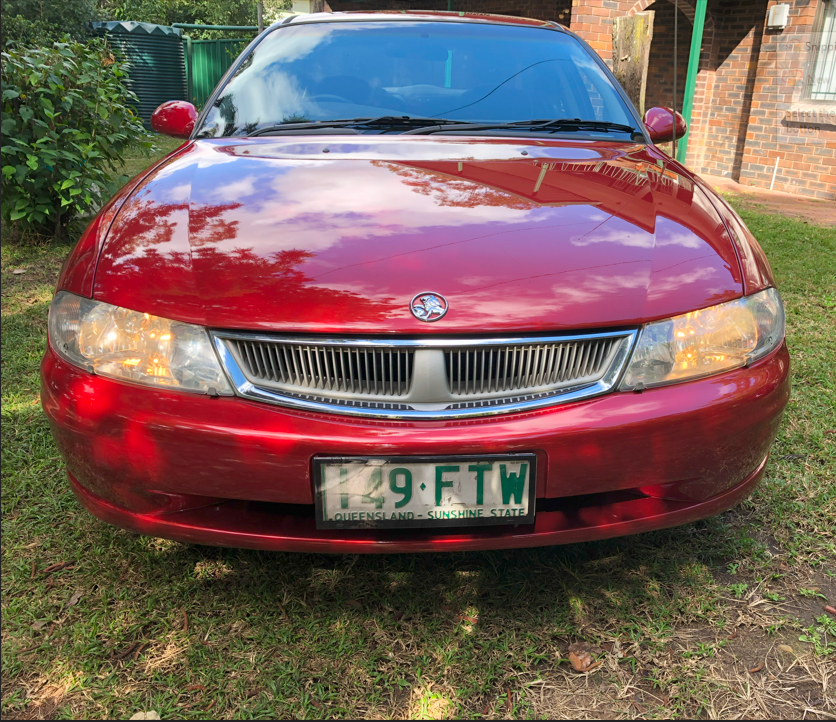 2000 HOLDEN VX BERLINA SEDAN