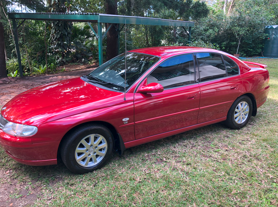 2000 HOLDEN VX BERLINA SEDAN