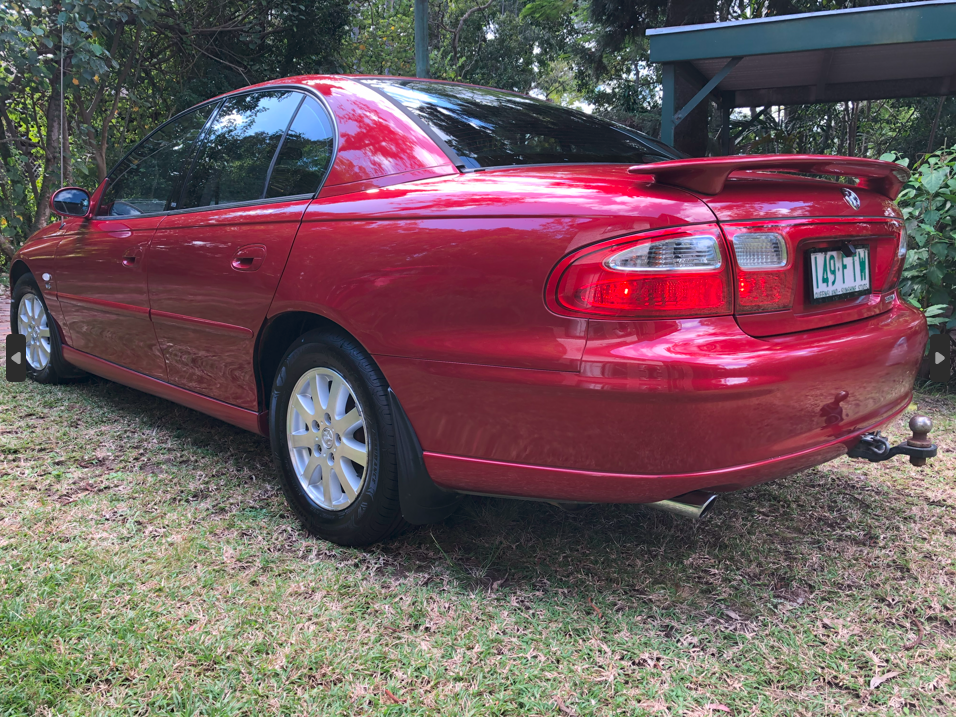 2000 HOLDEN VX BERLINA SEDAN