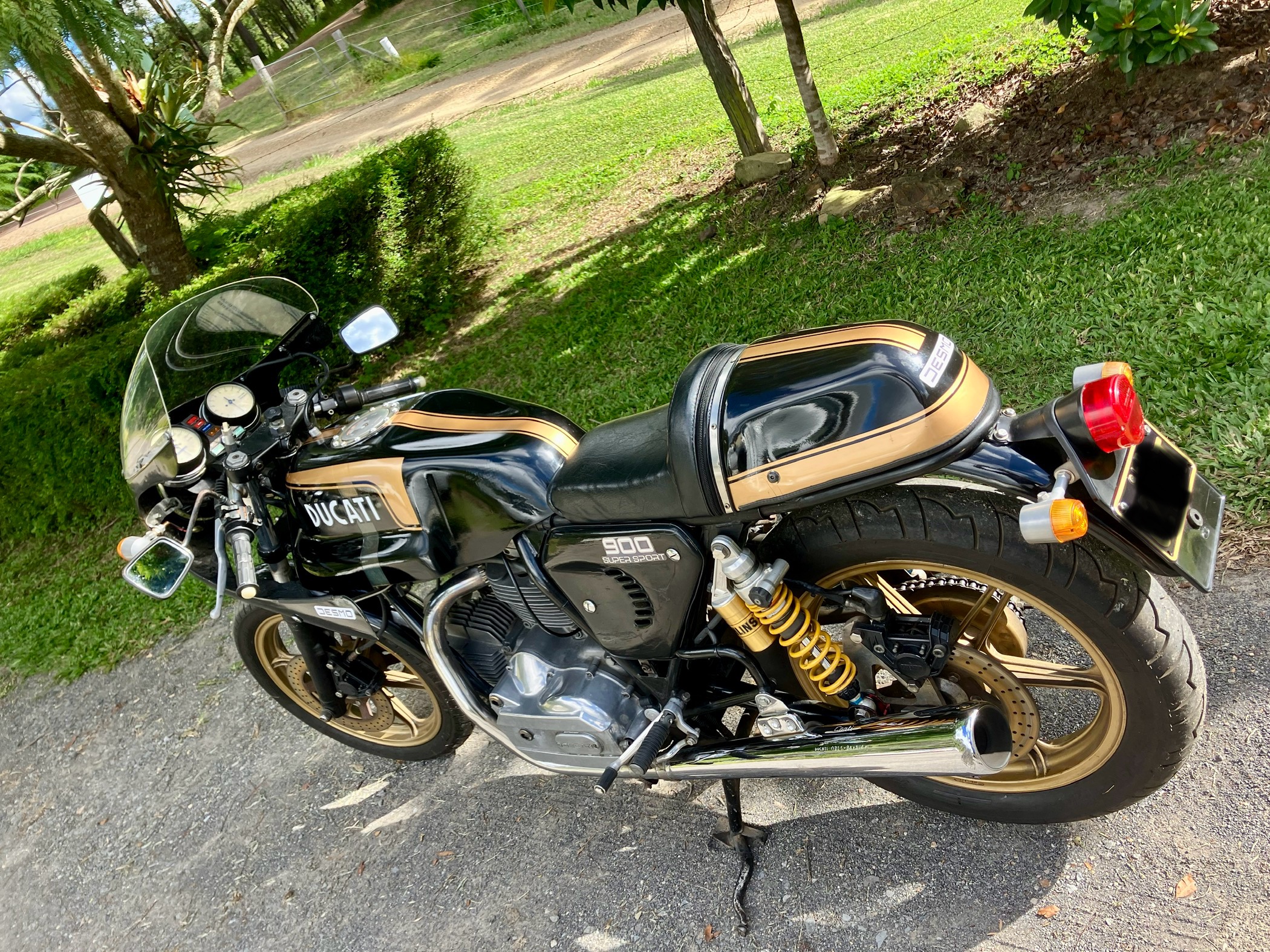 1983 DUCATI 900S2 ROAD