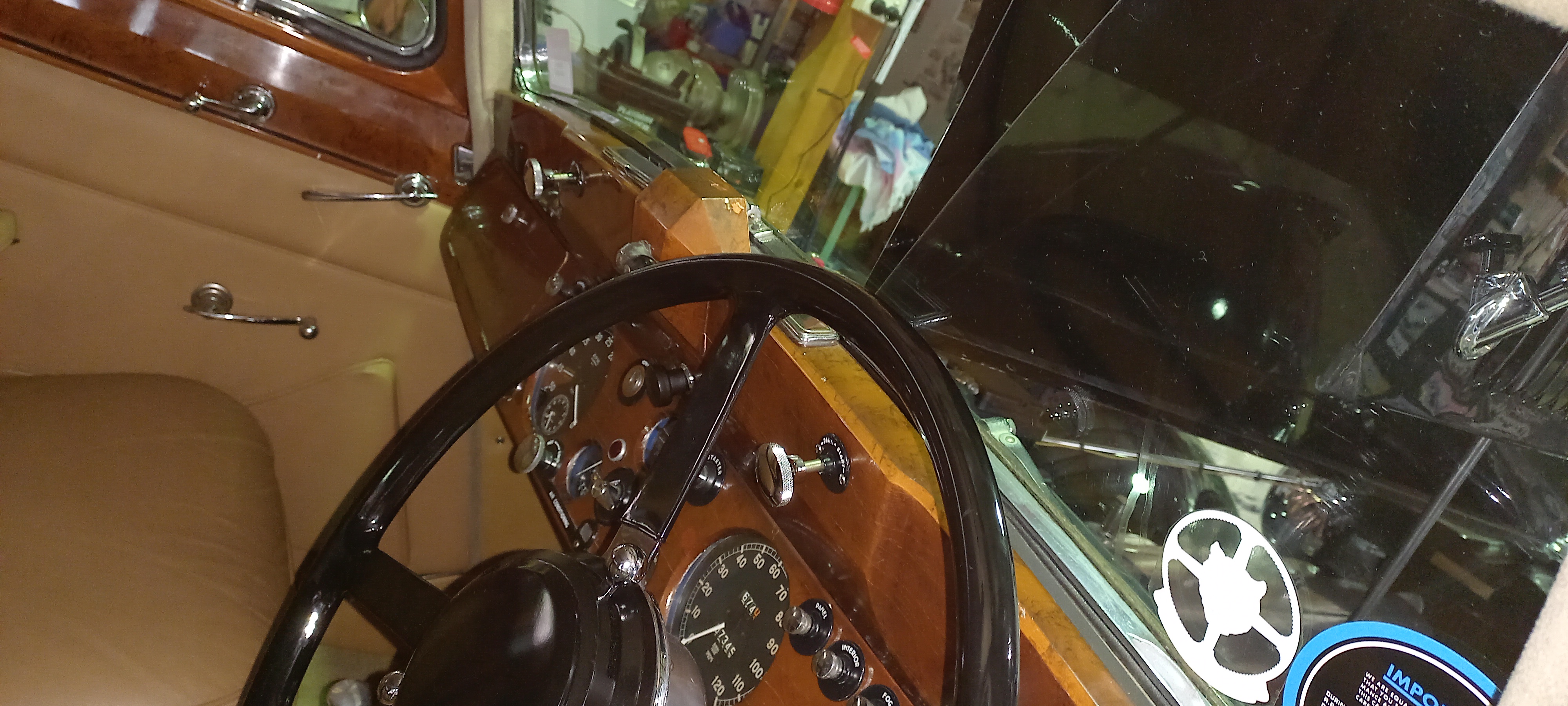 1948 JAGUAR MARK IV 3.5 Litre SALOON 