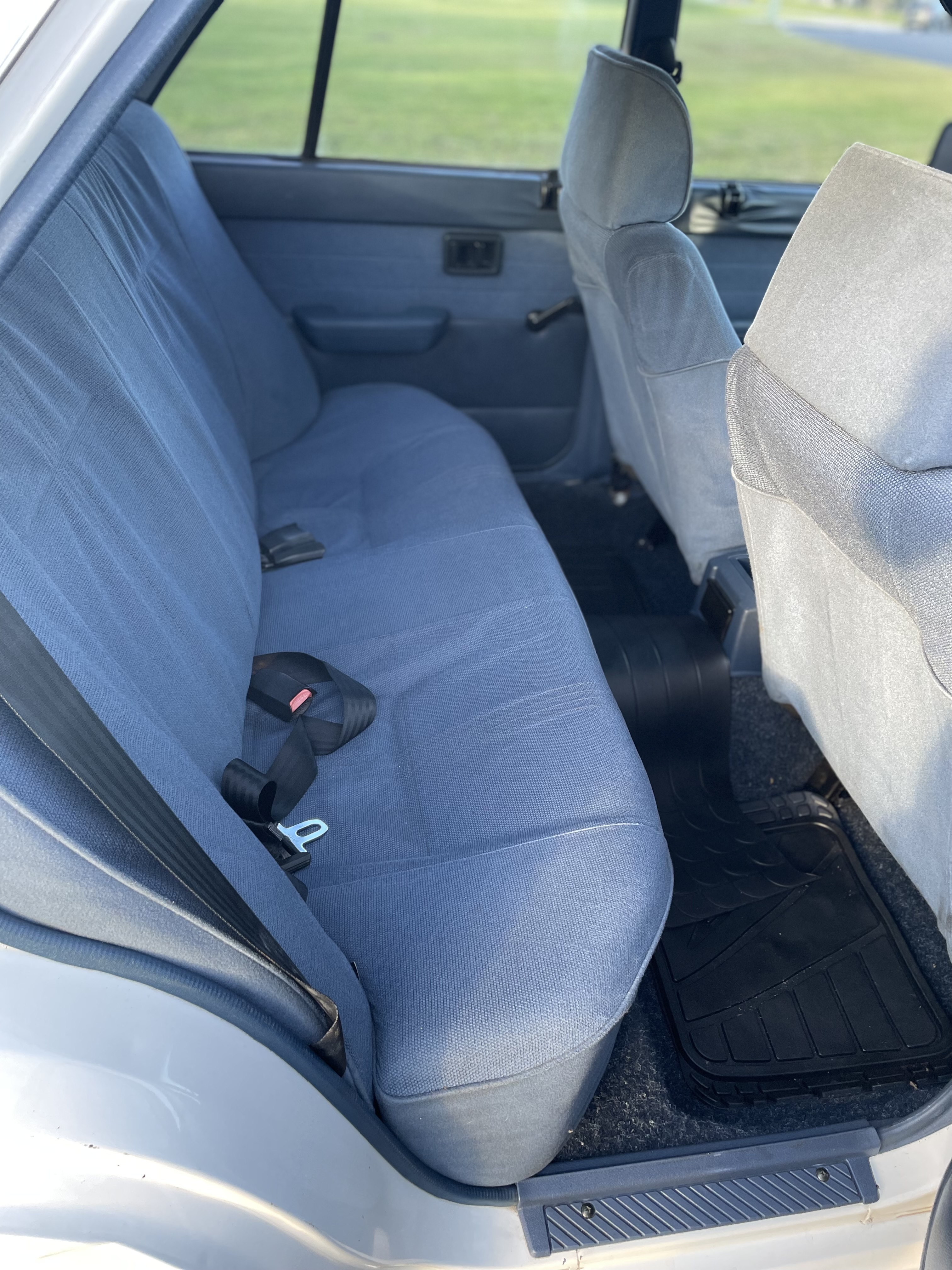 1988 NISSAN SKYLINE R31 TURBO MANUAL SEDAN