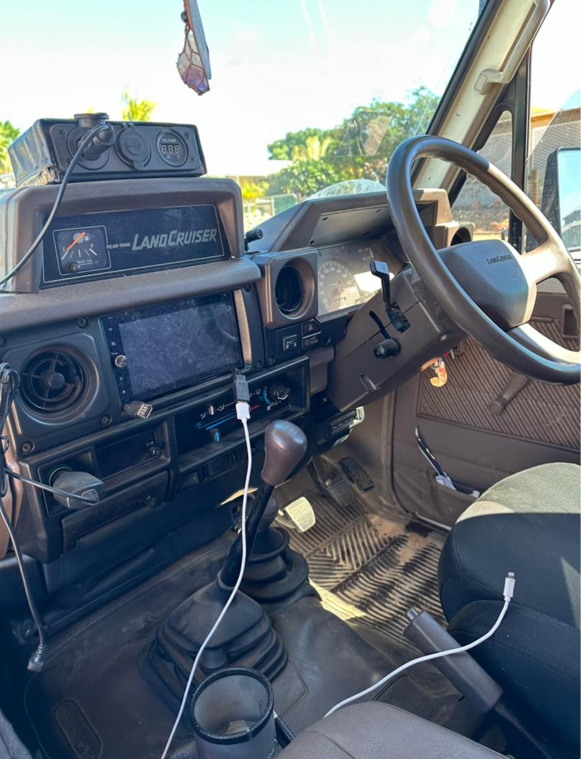 1993 TOYOTA LANDCRUSIER 75 SERIES TROOPCARRIER 