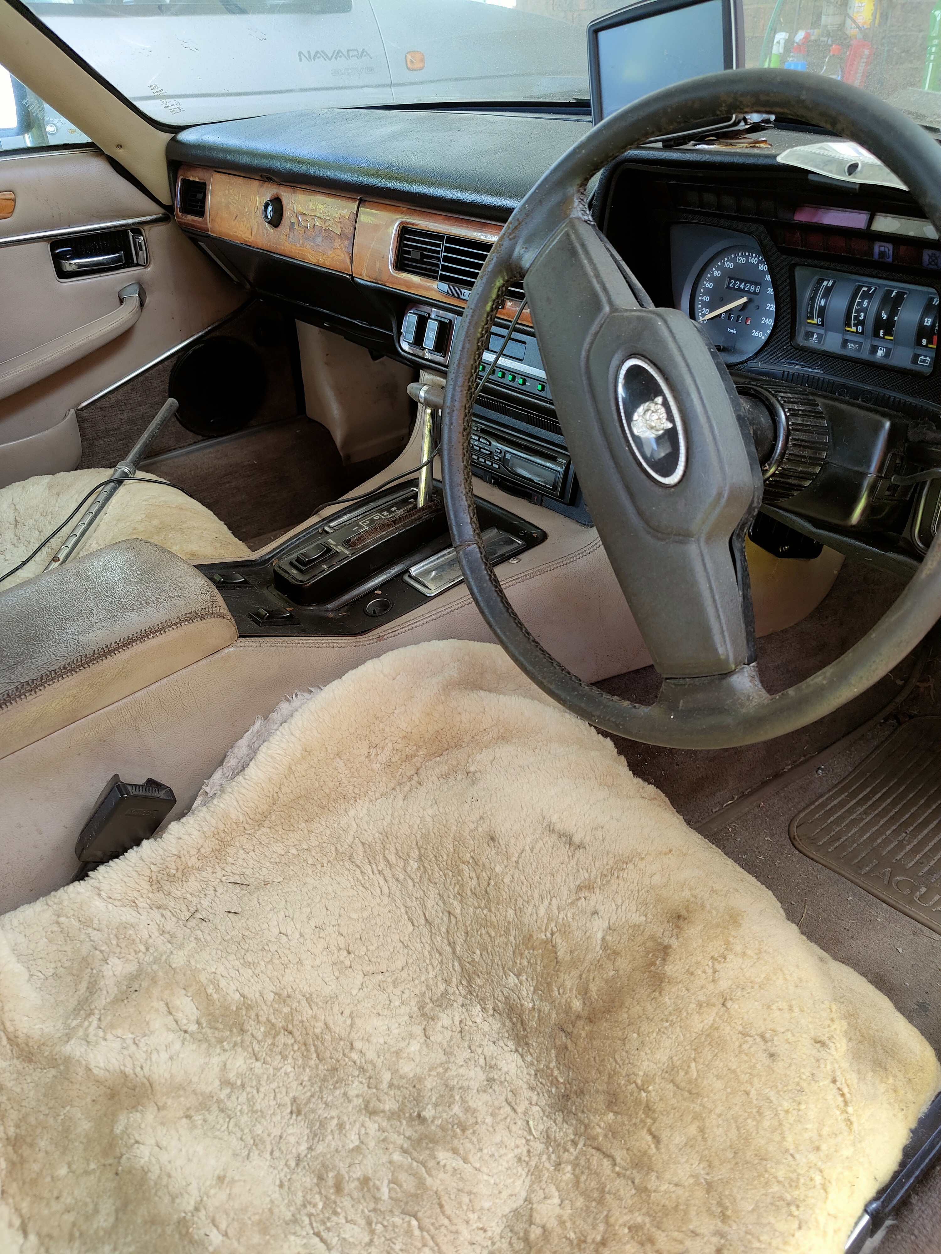 1986 JAGUAR XJSC V12 3 SP AUTOMATIC CABRIOLET 
