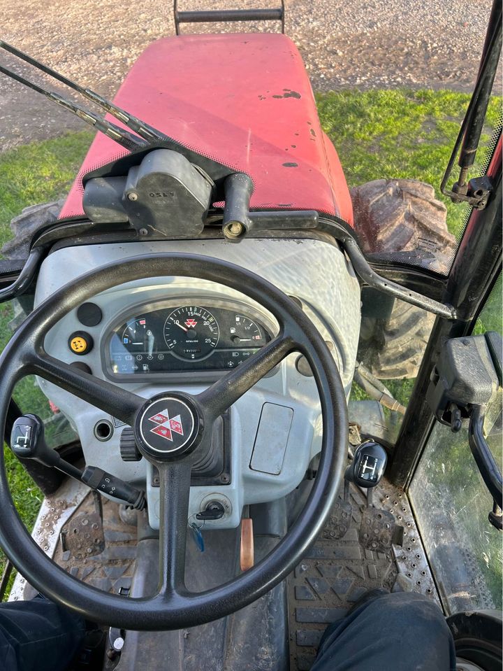 2001 MASSEY FERGUSON 3340F TRACTOR