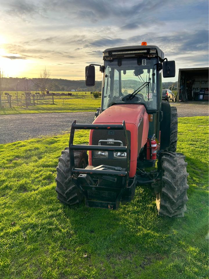 2001 MASSEY FERGUSON 3340F TRACTOR