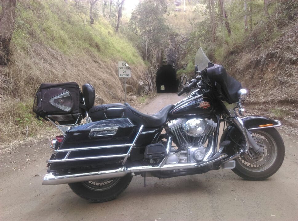 2002 HARLEY-DAVIDSON FLHT ELECTRA GLIDE CRUISER
