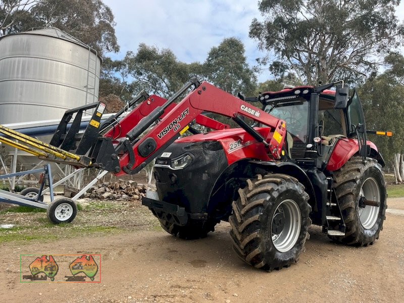 2023 Case IH 250 AFS Connect Magnum Vision Lift 85 Loader