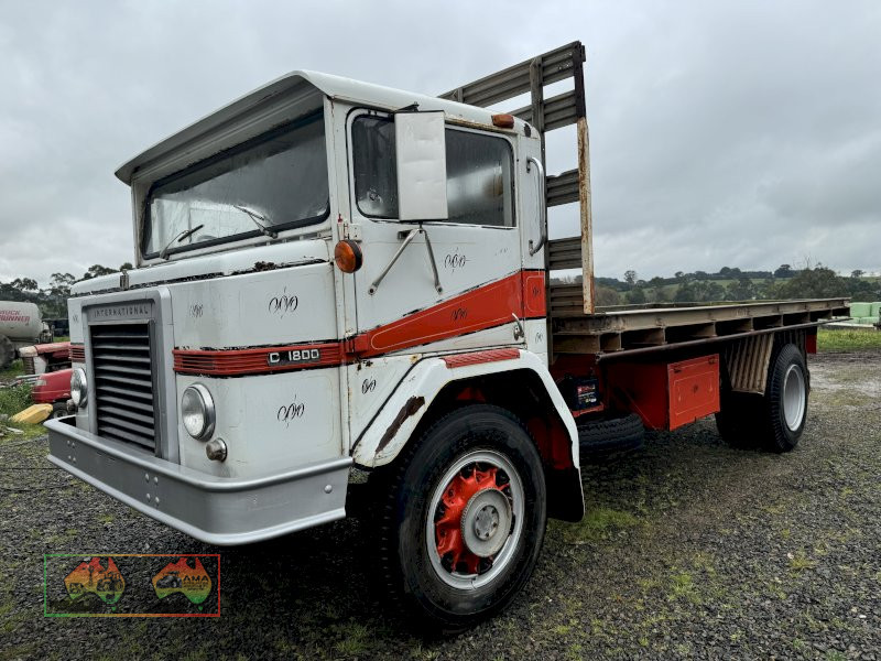 1968 International Acco C1800 Butterbox Tray Truck