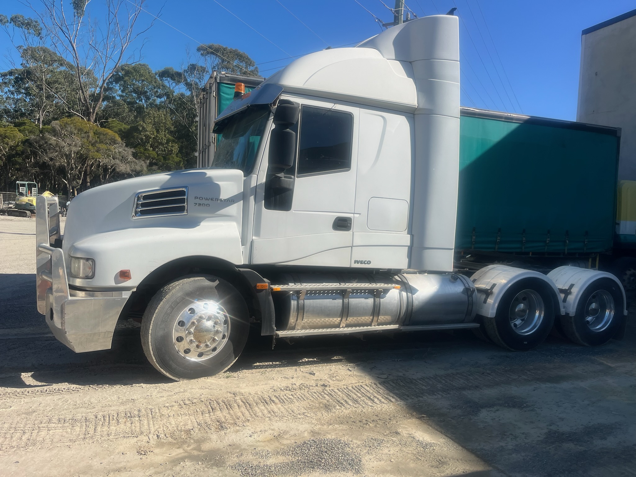 2014 IVECO POWERSTAR 7200 PRIME MOVER
