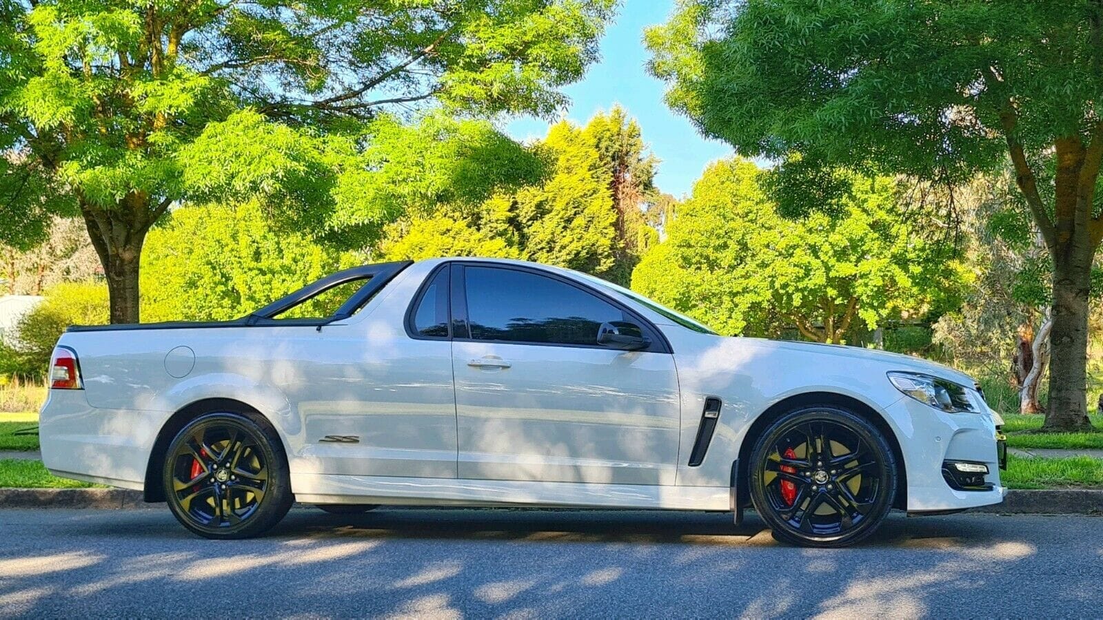 2017 HOLDEN UTE VF II MY17 SS-V REDLINE 6 SP AUTOMATIC UTILITY