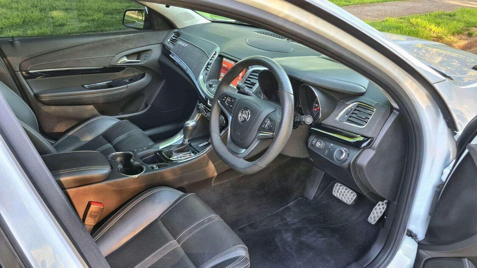 2017 HOLDEN UTE VF II MY17 SS-V REDLINE 6 SP AUTOMATIC UTILITY