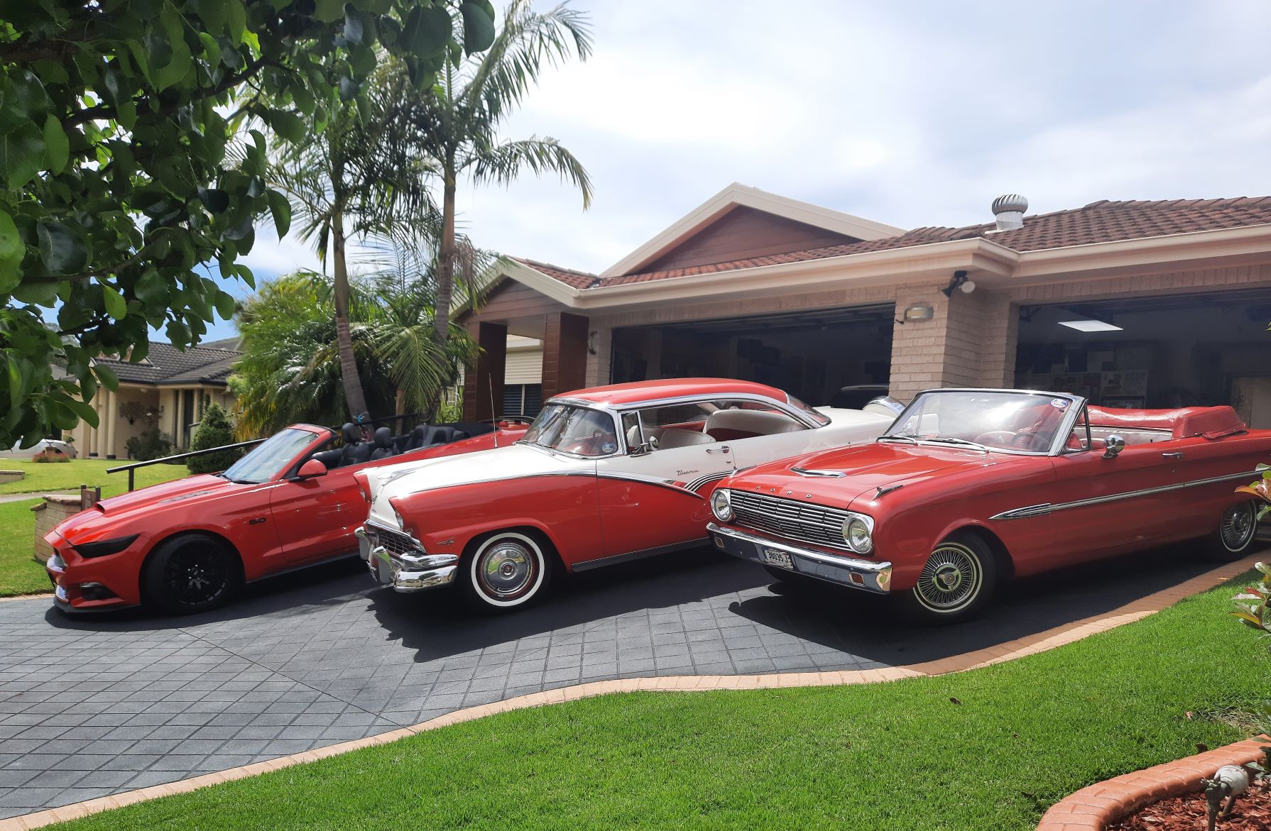 1963 FORD FUTURA XL CONVERTIBLE