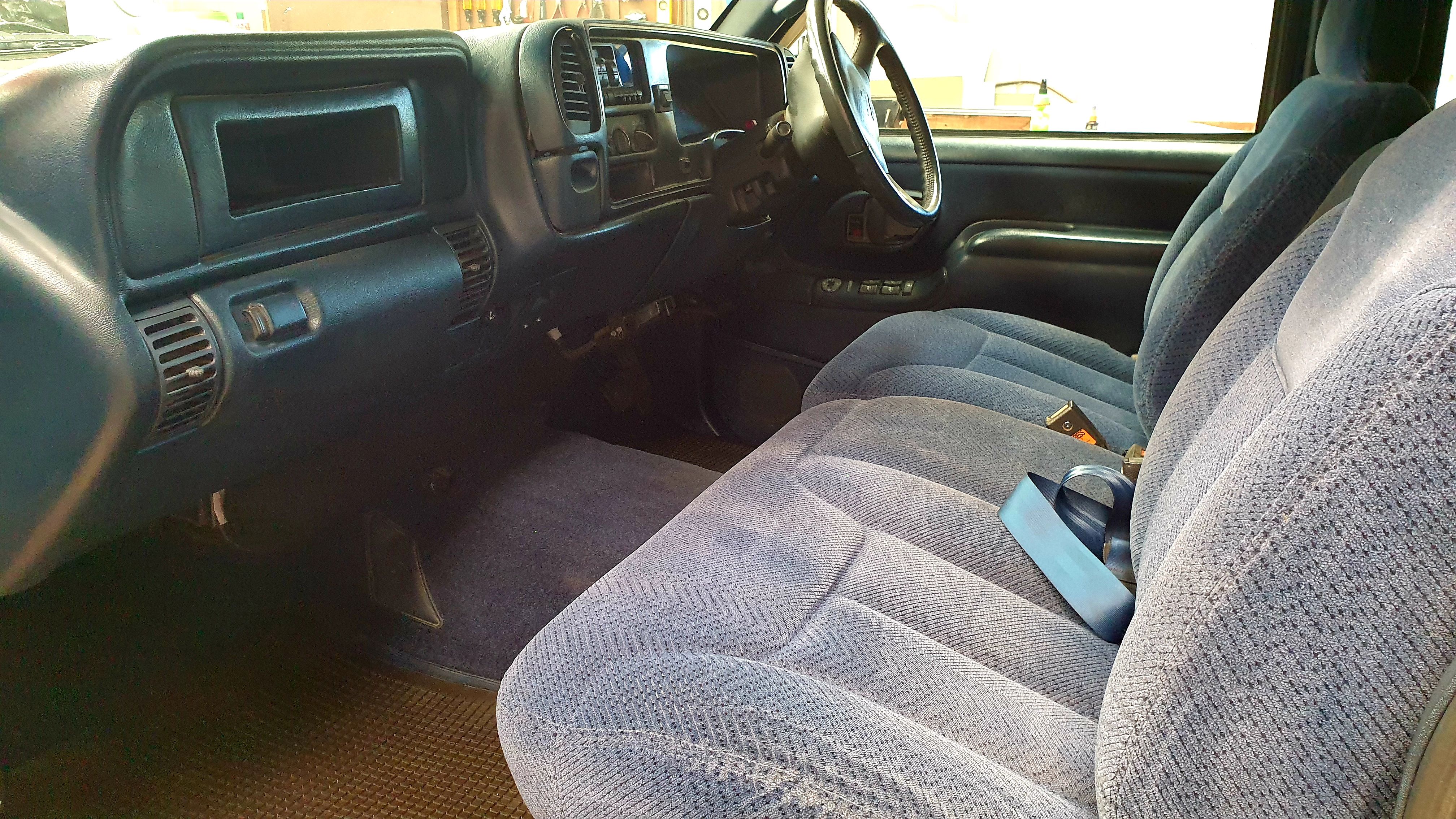 1996 CHEVROLET SILVERADO C3500 CREWCAB PICK UP