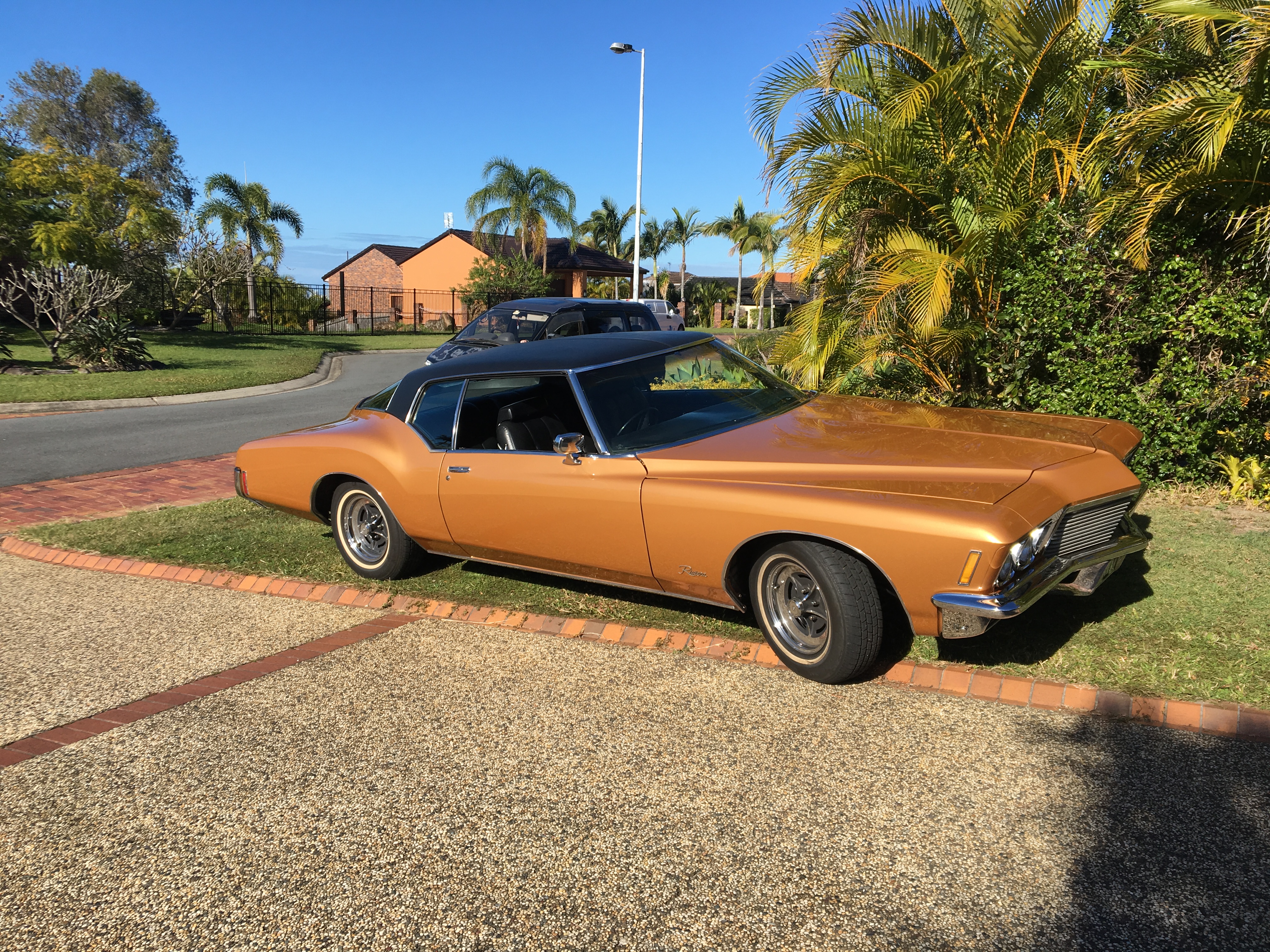 1971 BUICK RIVIERA BOATTAIL COUPE