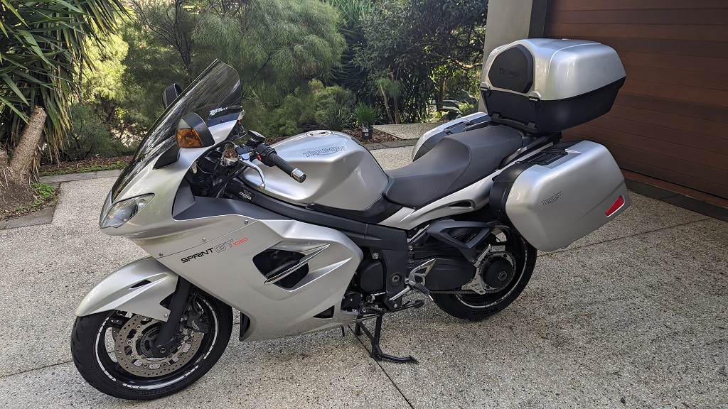2010 TRIUMPH 1050 SPRINT GT