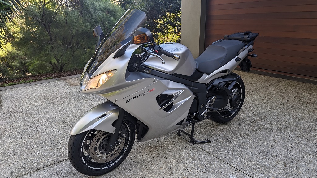 2010 TRIUMPH 1050 SPRINT GT