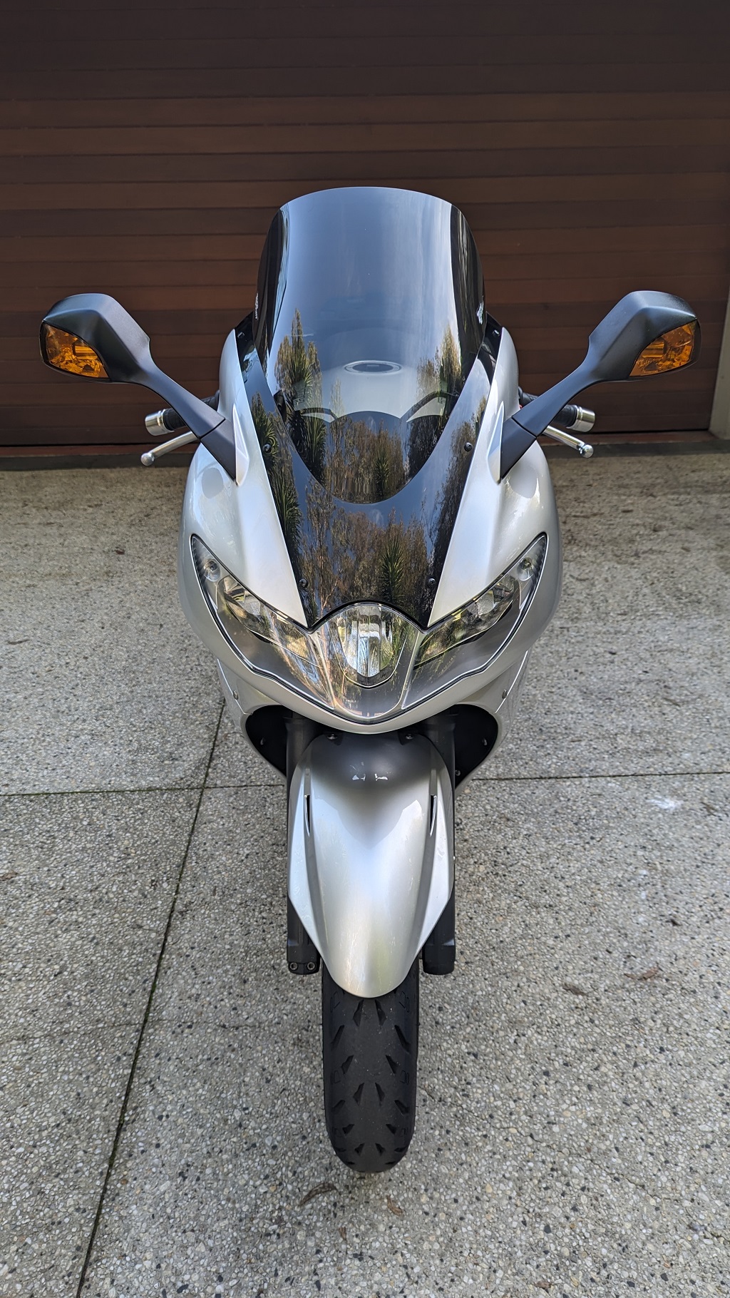 2010 TRIUMPH 1050 SPRINT GT