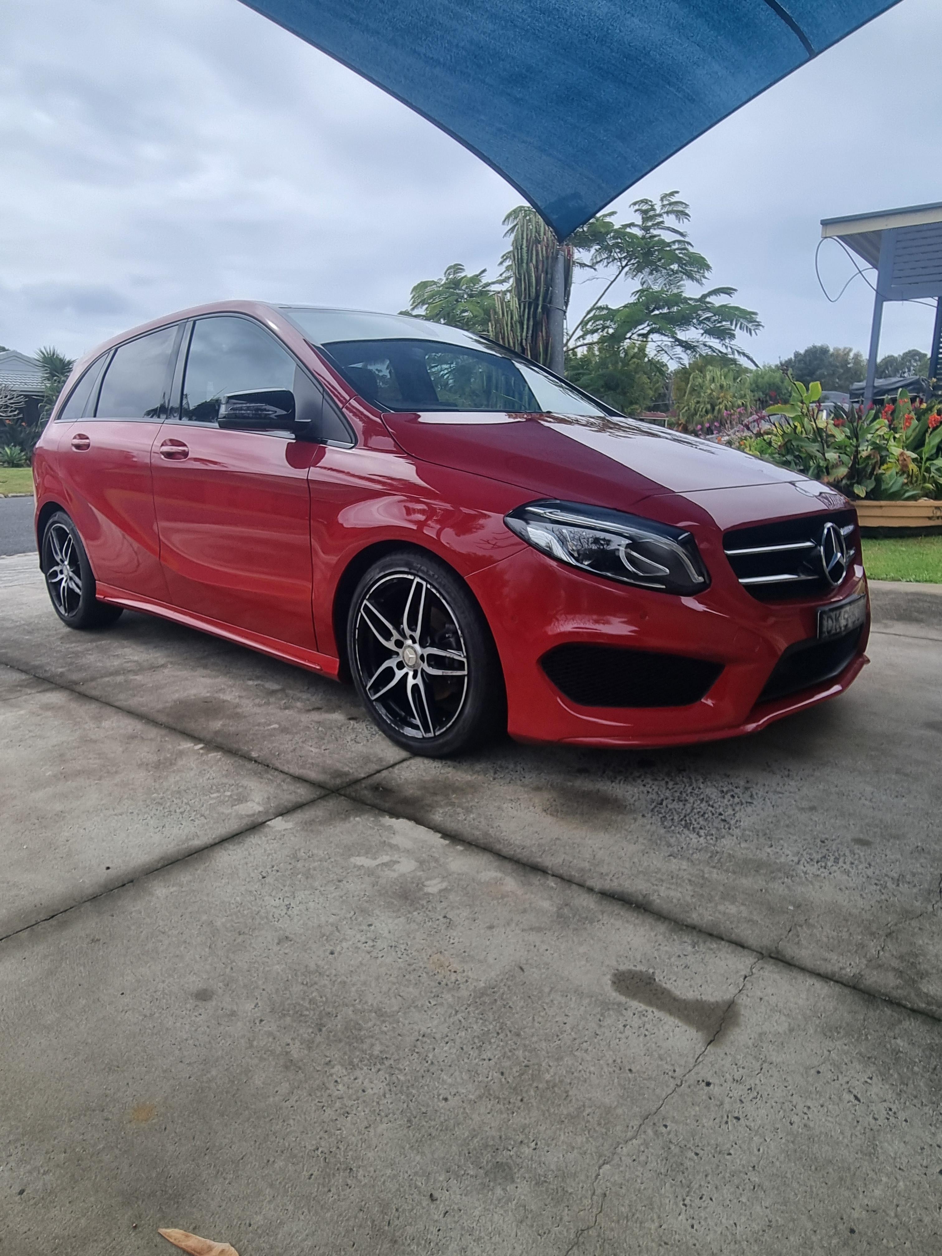 2016 MERCEDES-BENZ B180 246 MY17 7 SP AUTO DIRECT SHIFT 5D HATCHBACK