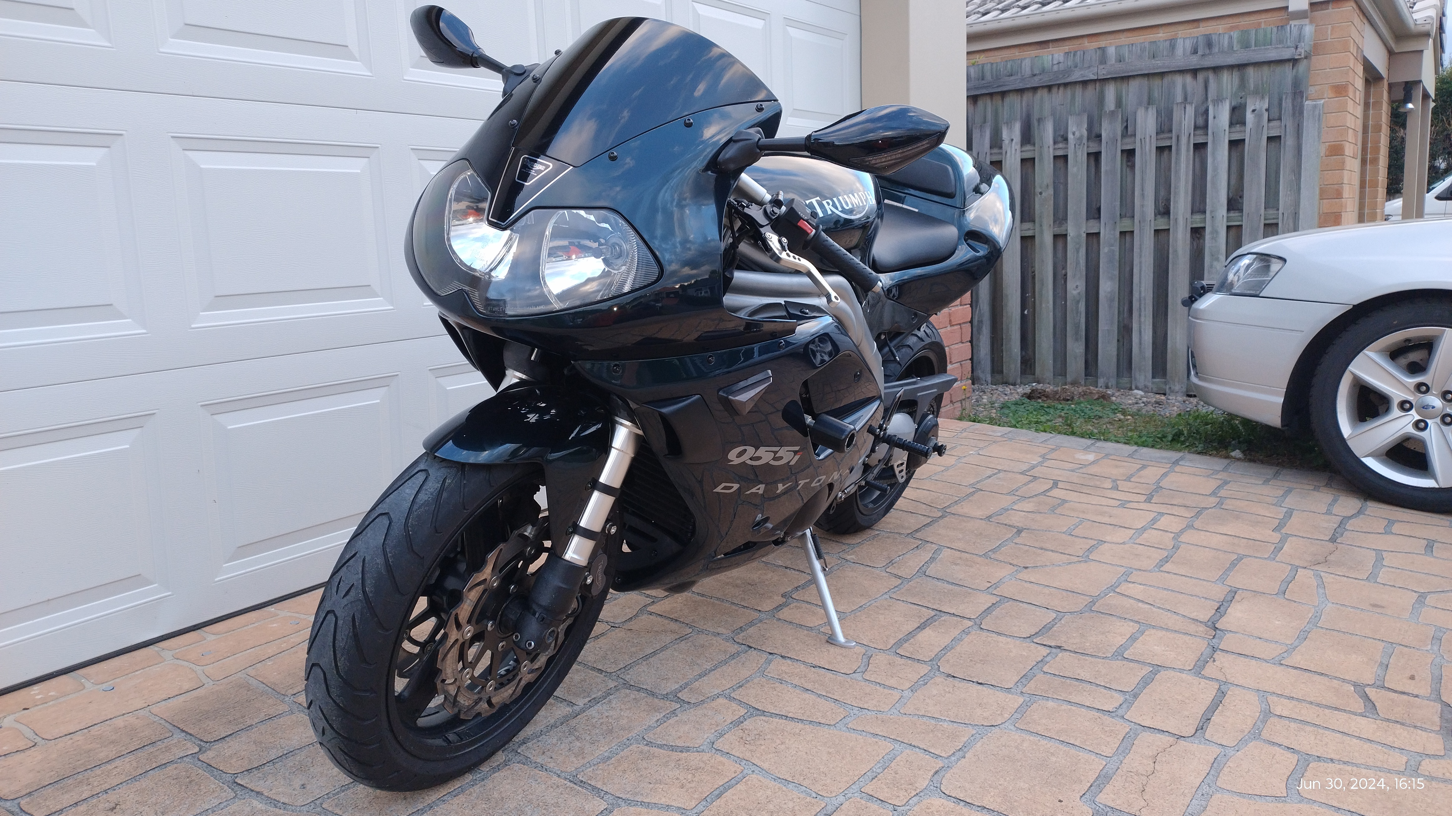 2002 TRIUMPH 955i DAYTONA CENTENNIAL SPORTS
