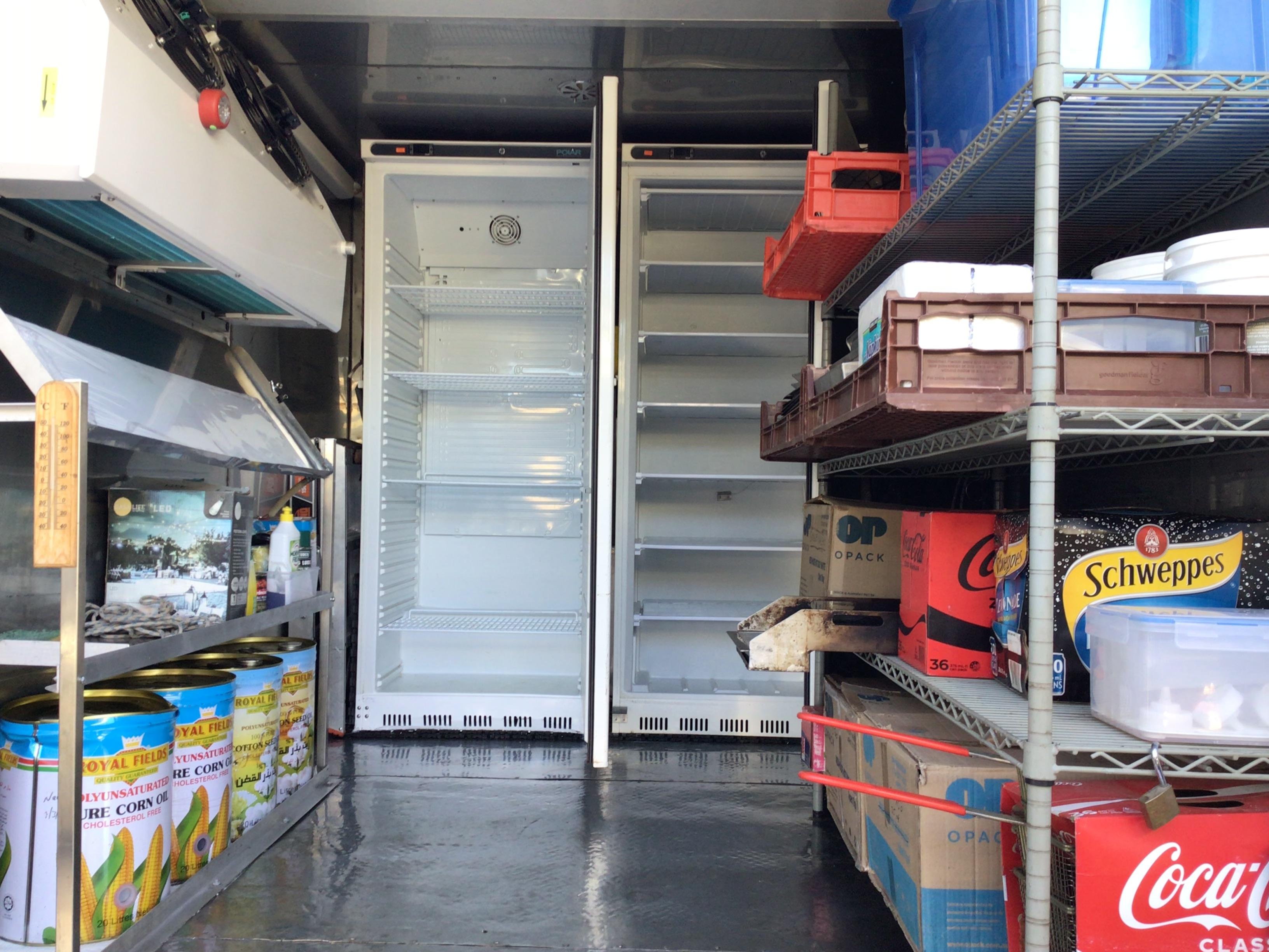  FOOD TRUCK/MOBILE/SITE CATERING KITCHEN 