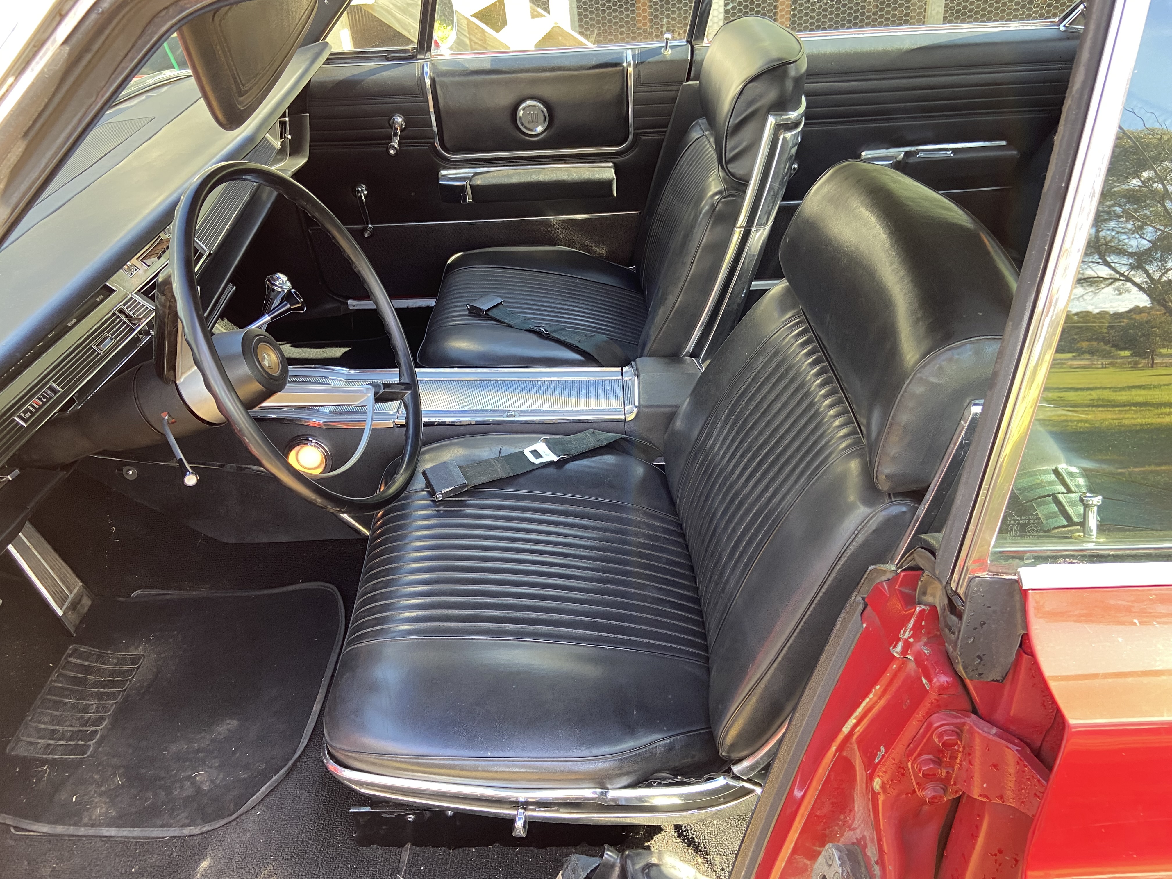 1968 CHRYSLER 300 SEDAN