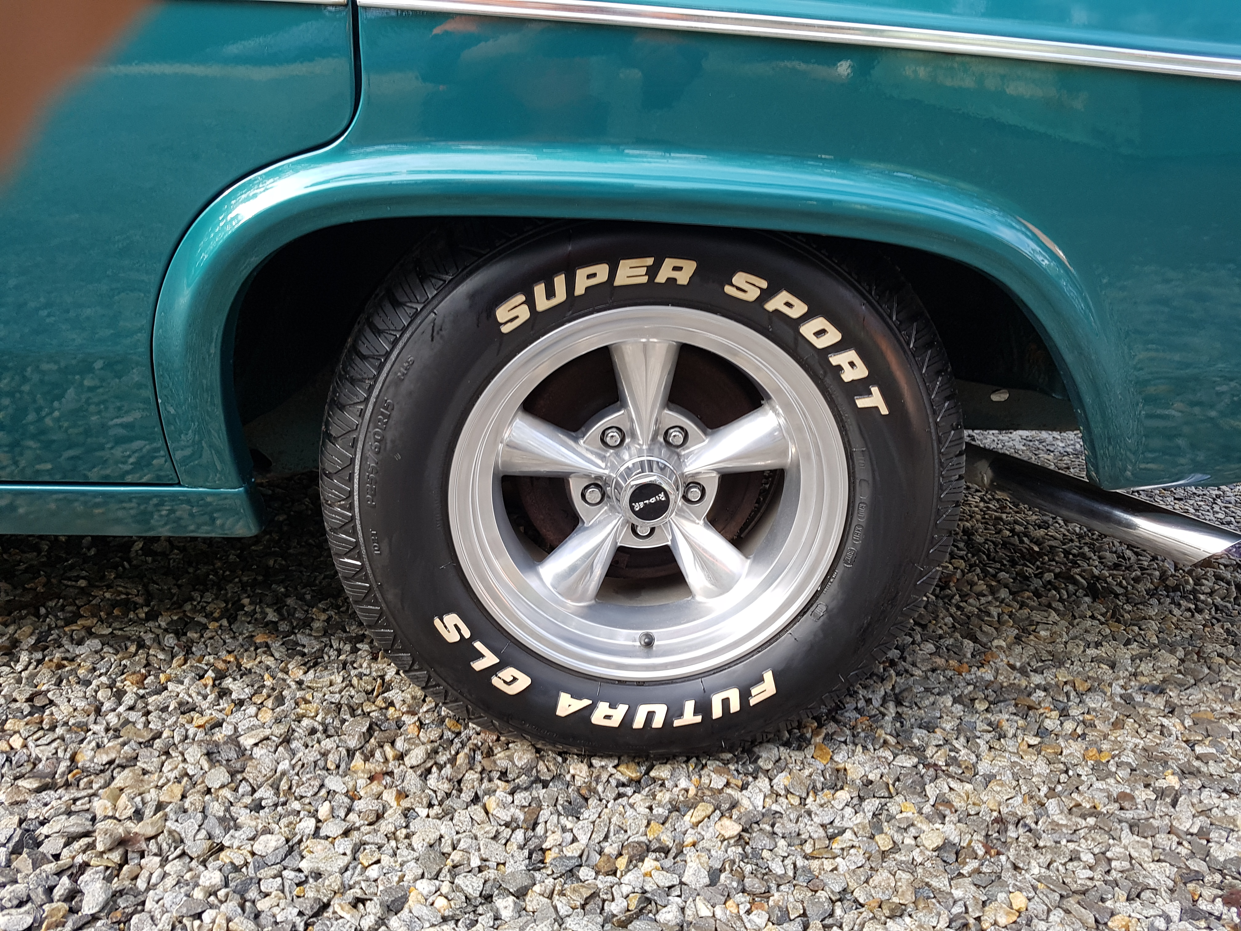 1966 CHEVROLET BEL AIR SEDAN