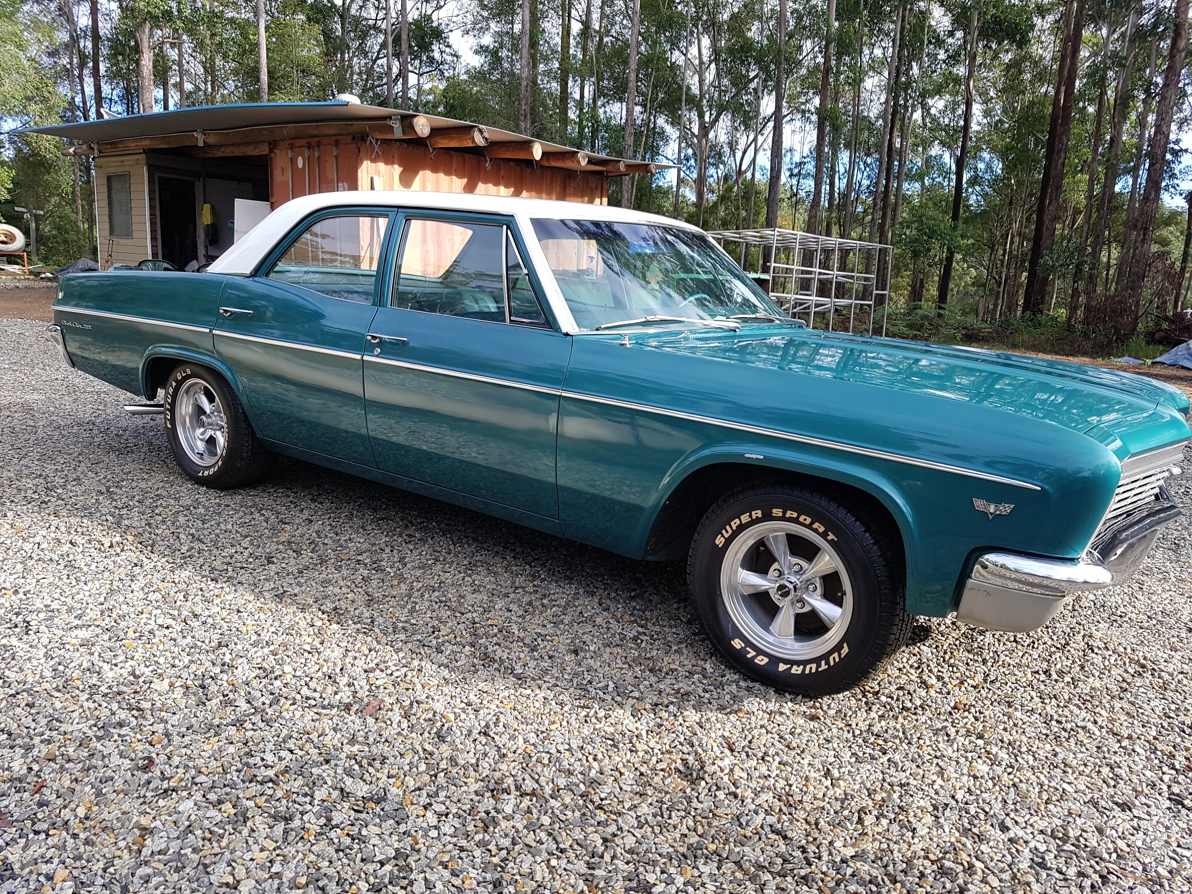 1966 CHEVROLET BEL AIR SEDAN