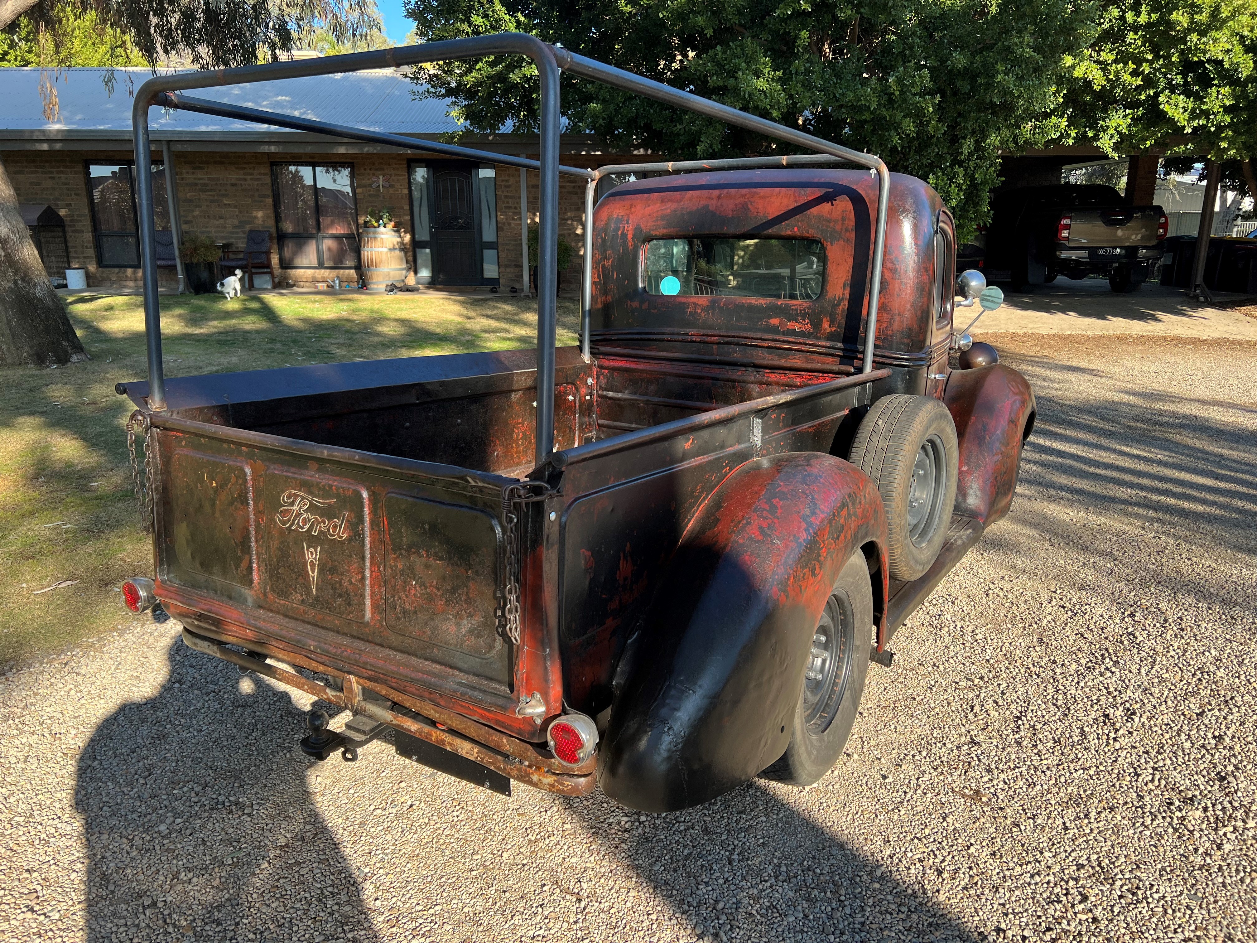 1938 FORD BARREL NOSE UTILITY